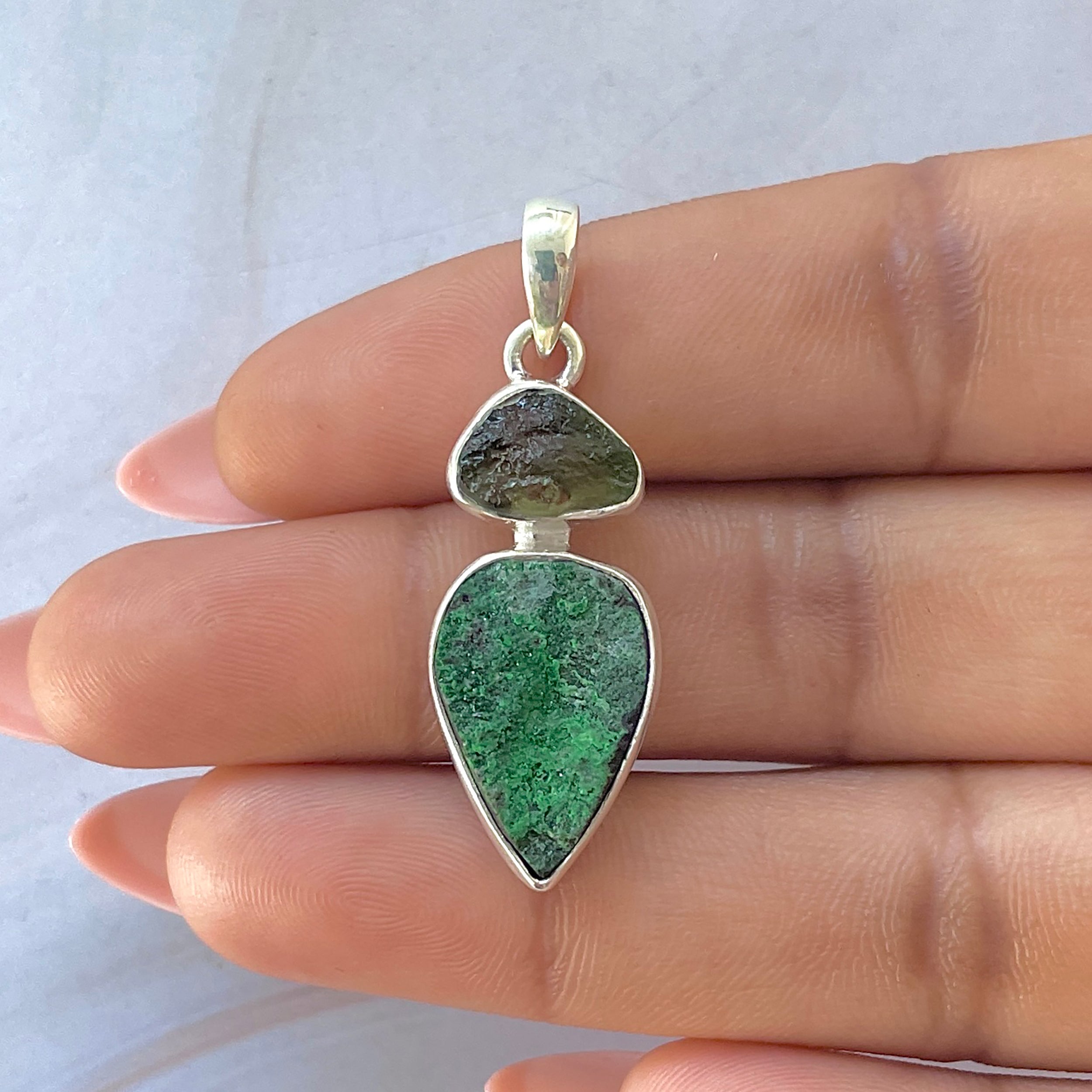 Uvarovite Pendant-(UVR-P-79.)