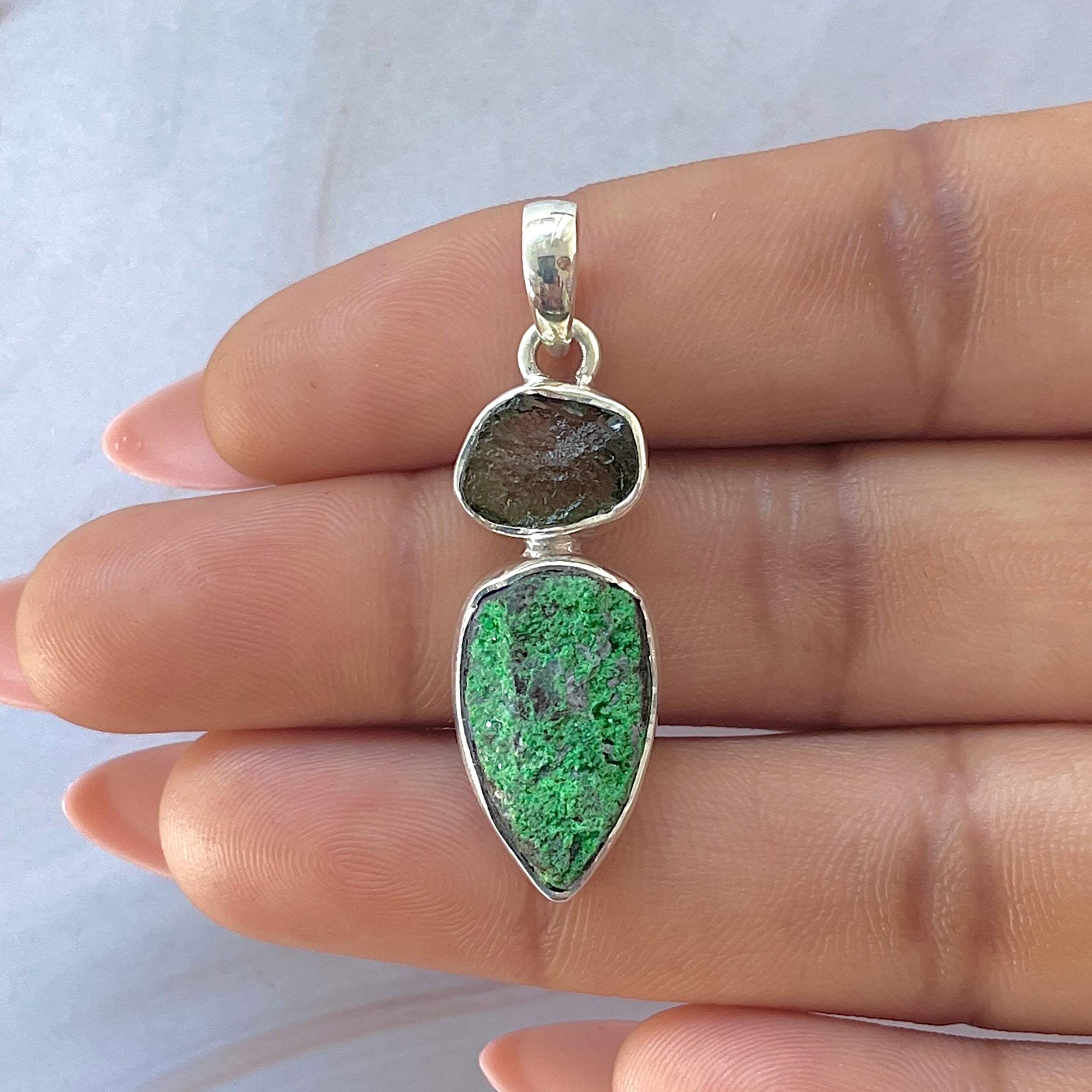 Uvarovite Pendant-(UVR-P-81.)