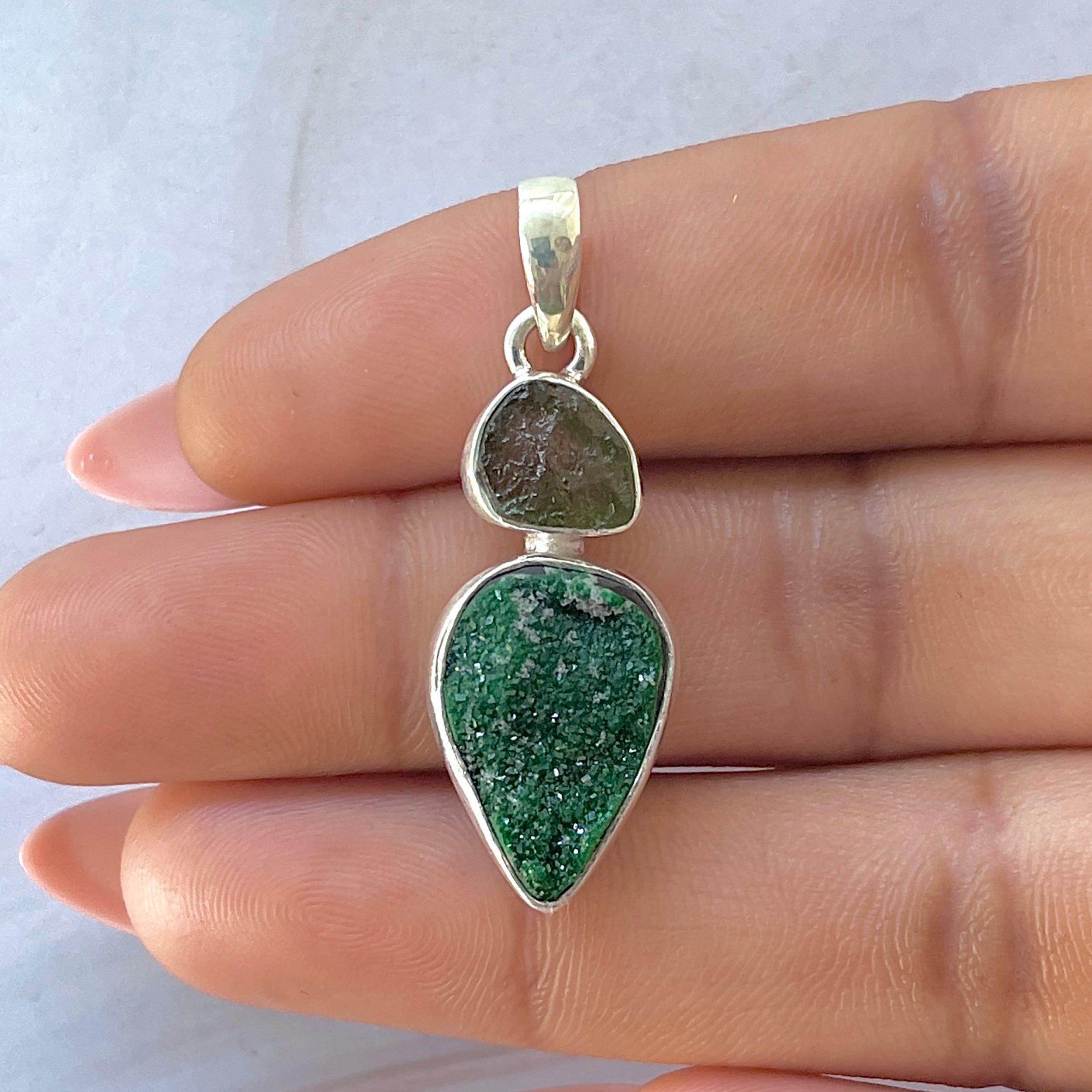 Uvarovite Pendant-(UVR-P-85.)