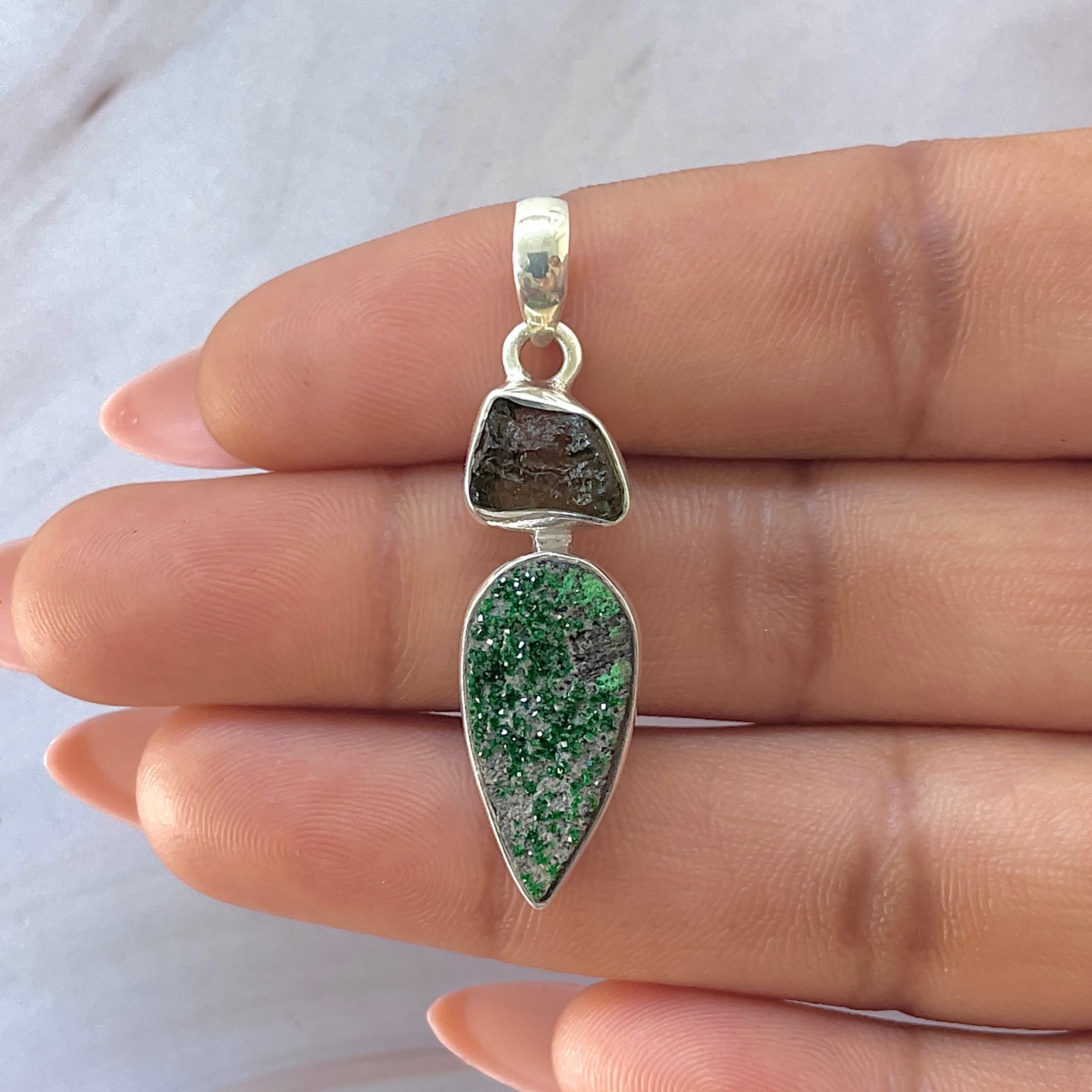 Uvarovite Pendant-(UVR-P-94.)