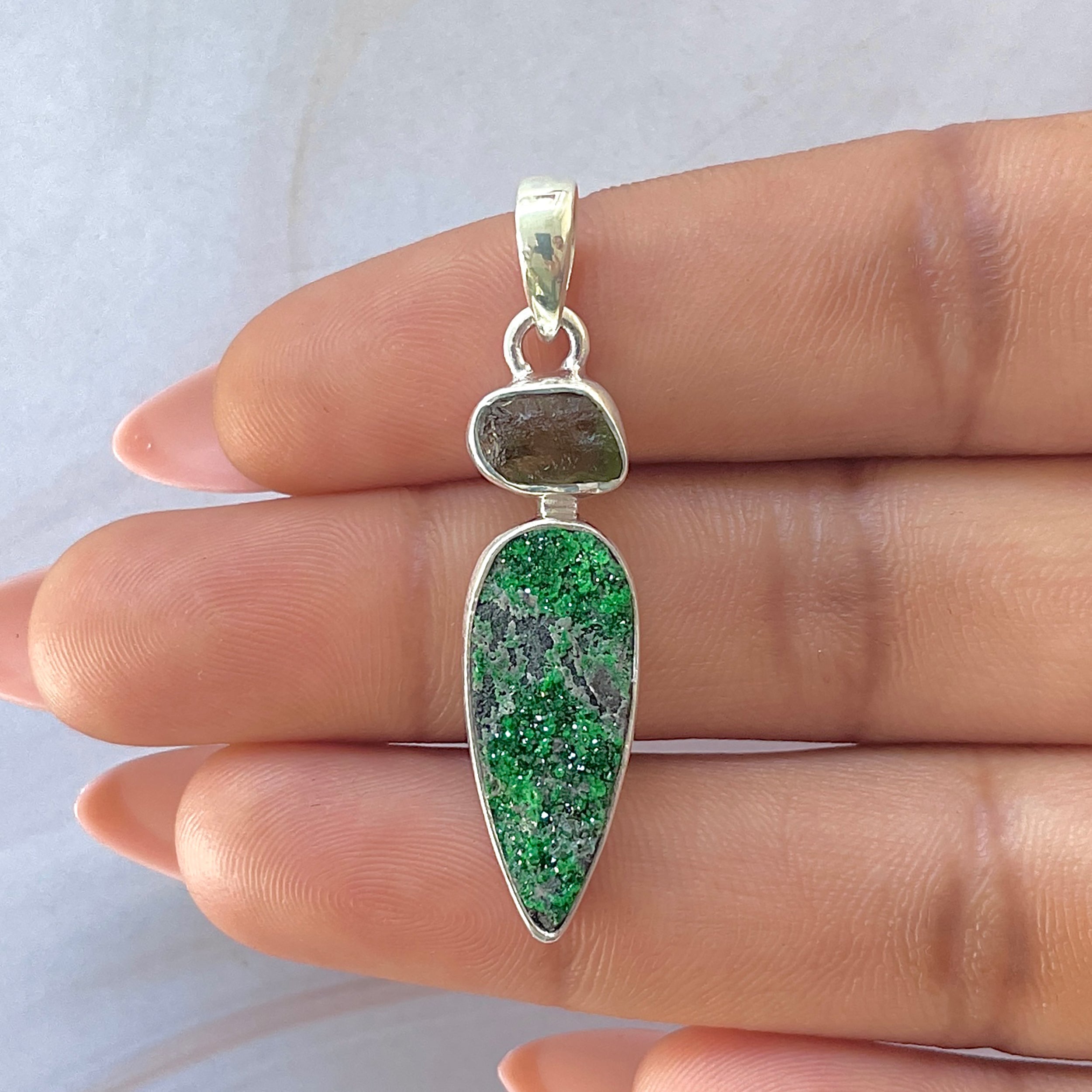 Uvarovite Pendant-(UVR-P-95.)