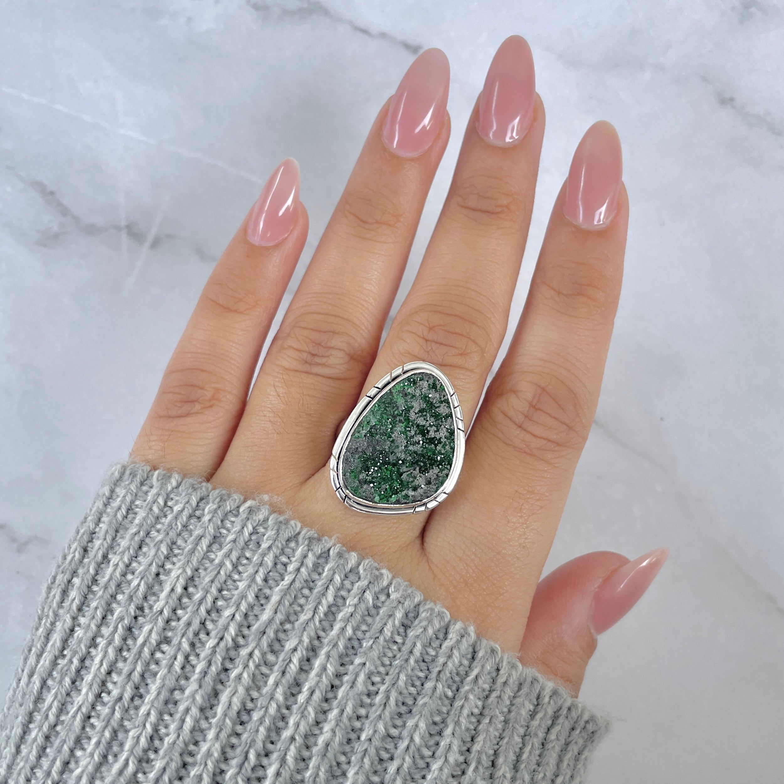 Uvarovite Ring-(UVR-R-103.)