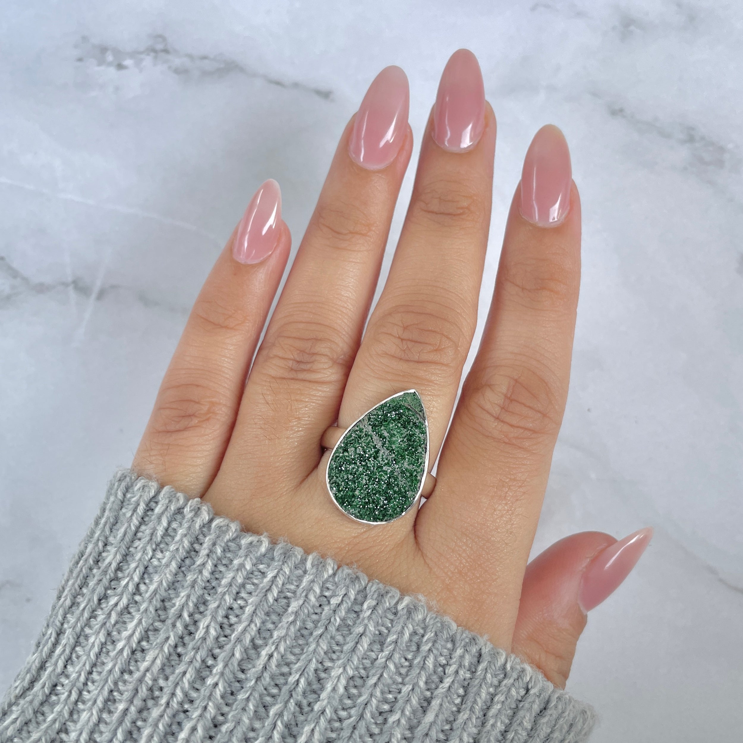 Uvarovite Ring-(UVR-R-106.)