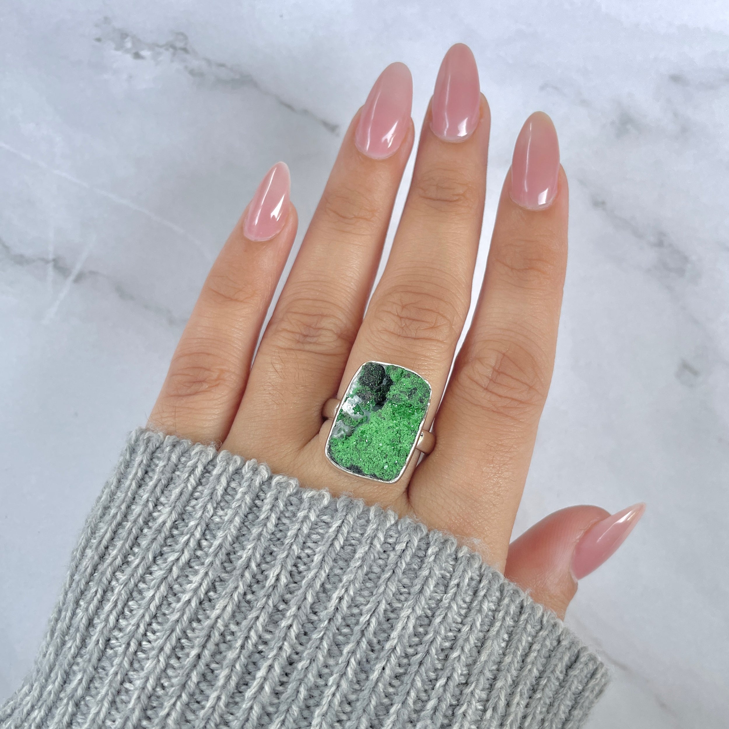 Uvarovite Ring-(UVR-R-108.)