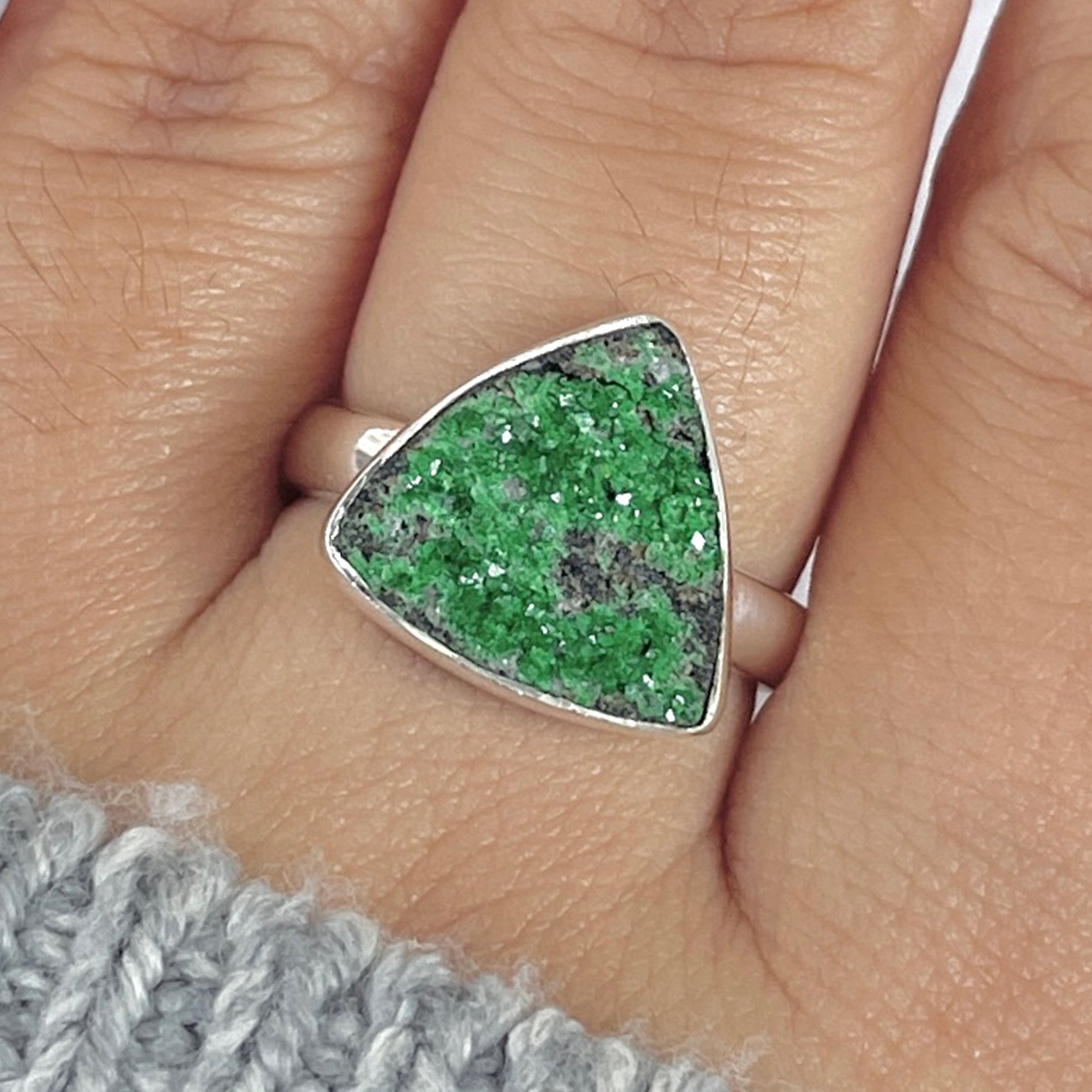 Uvarovite Ring-(UVR-R-111.)