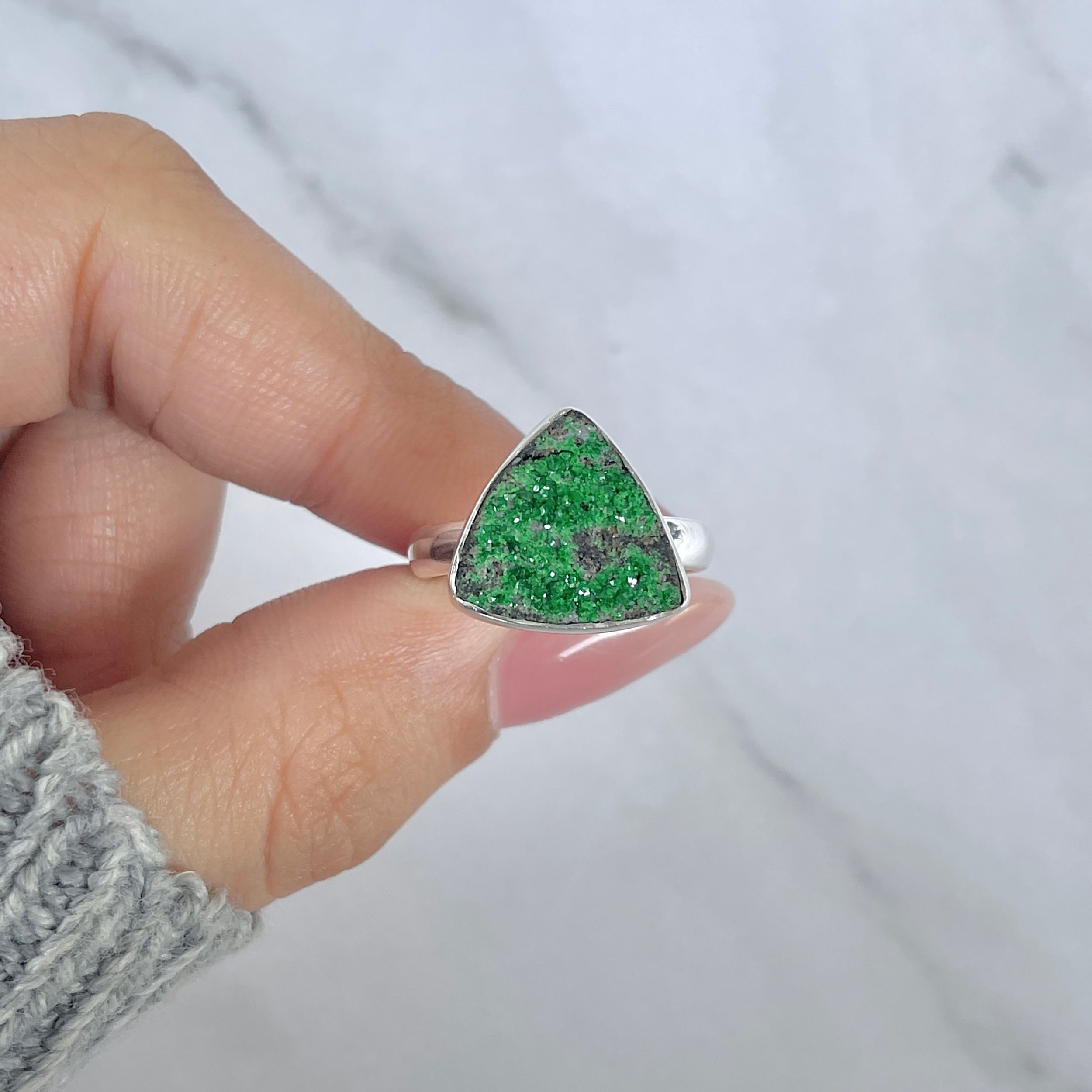 Uvarovite Ring-(UVR-R-111.)