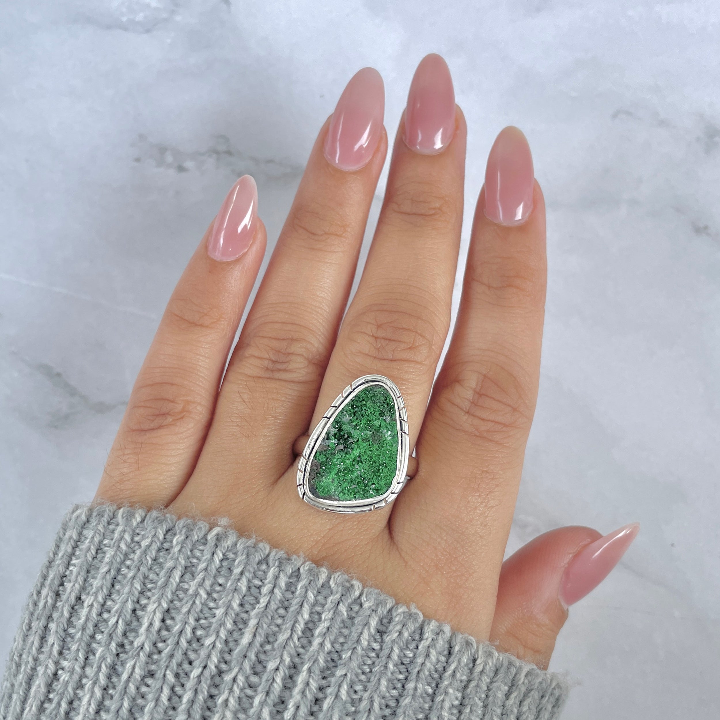 Uvarovite Ring-(UVR-R-112.)