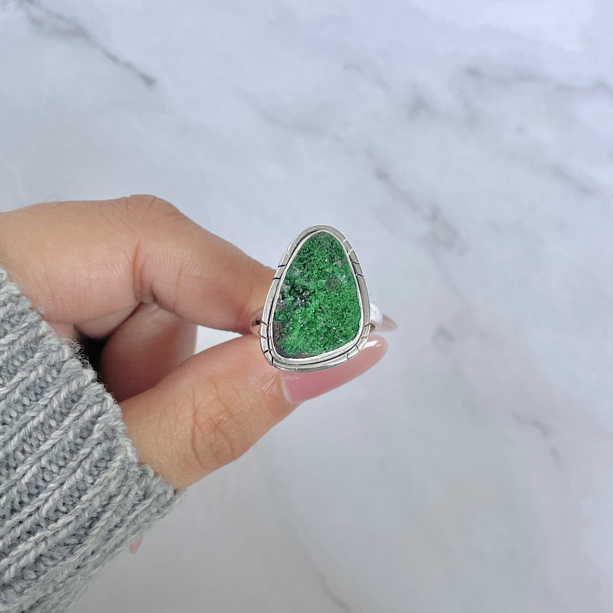 Uvarovite Ring-(UVR-R-112.)