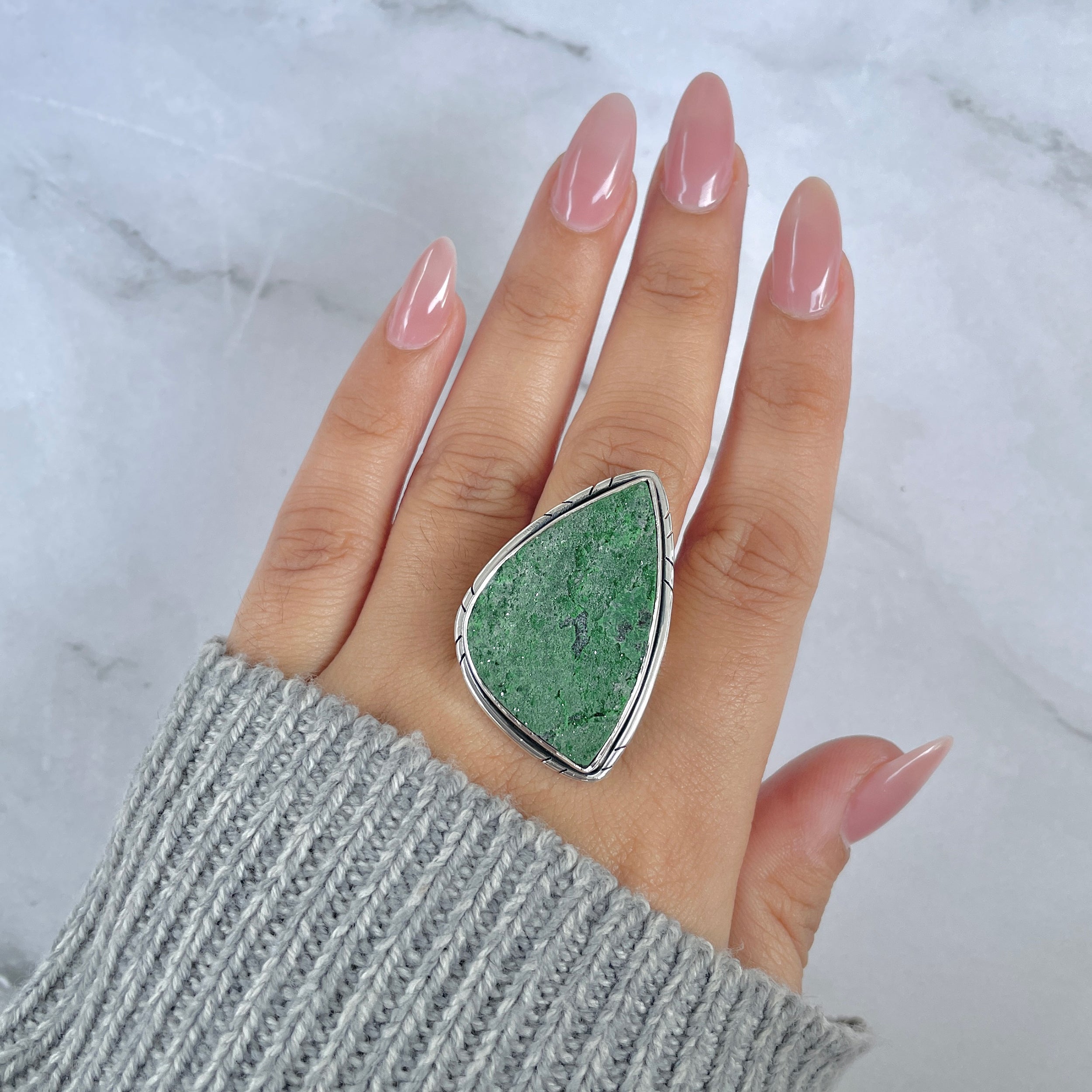 Uvarovite Ring-(UVR-R-116.)