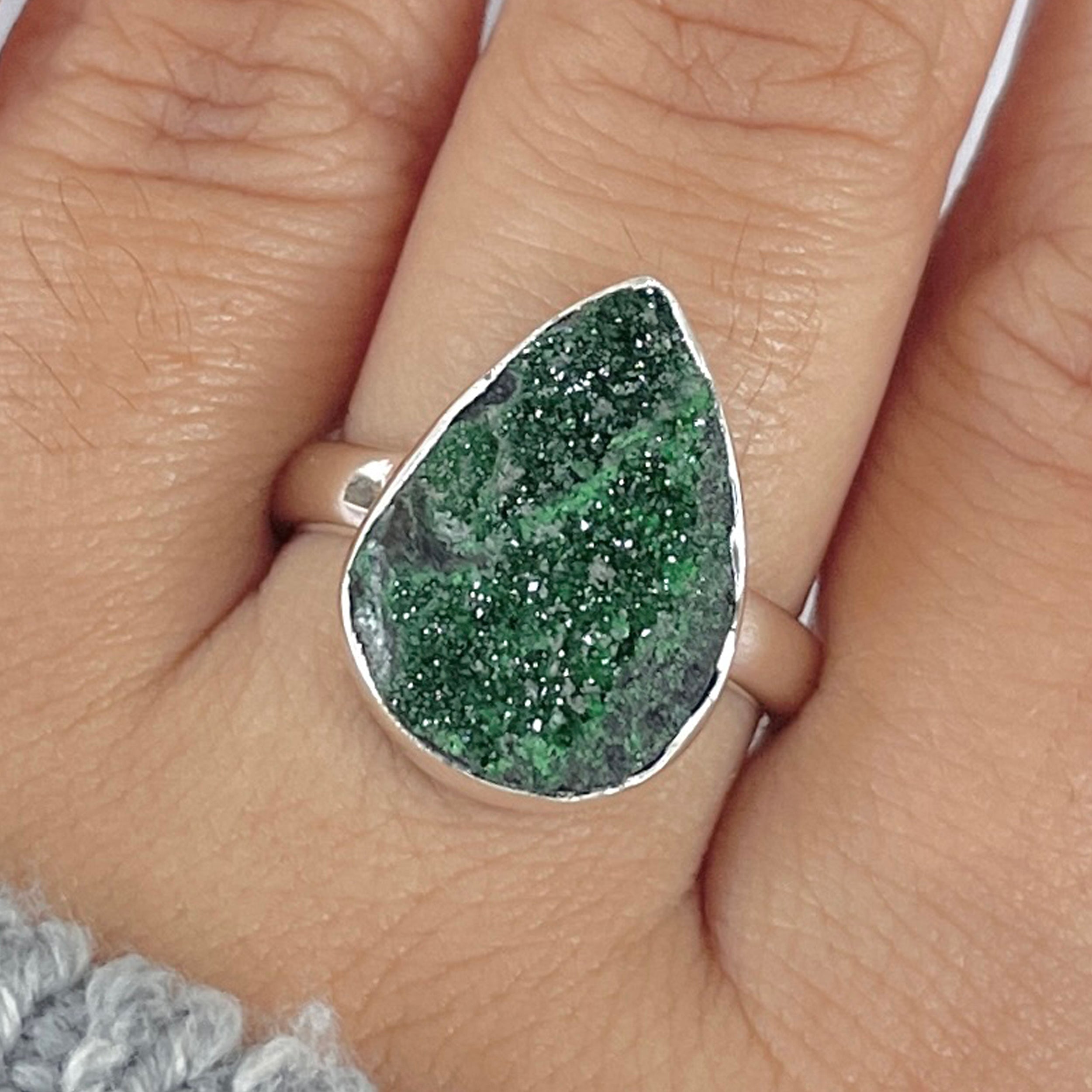 Uvarovite Ring-(UVR-R-118.)