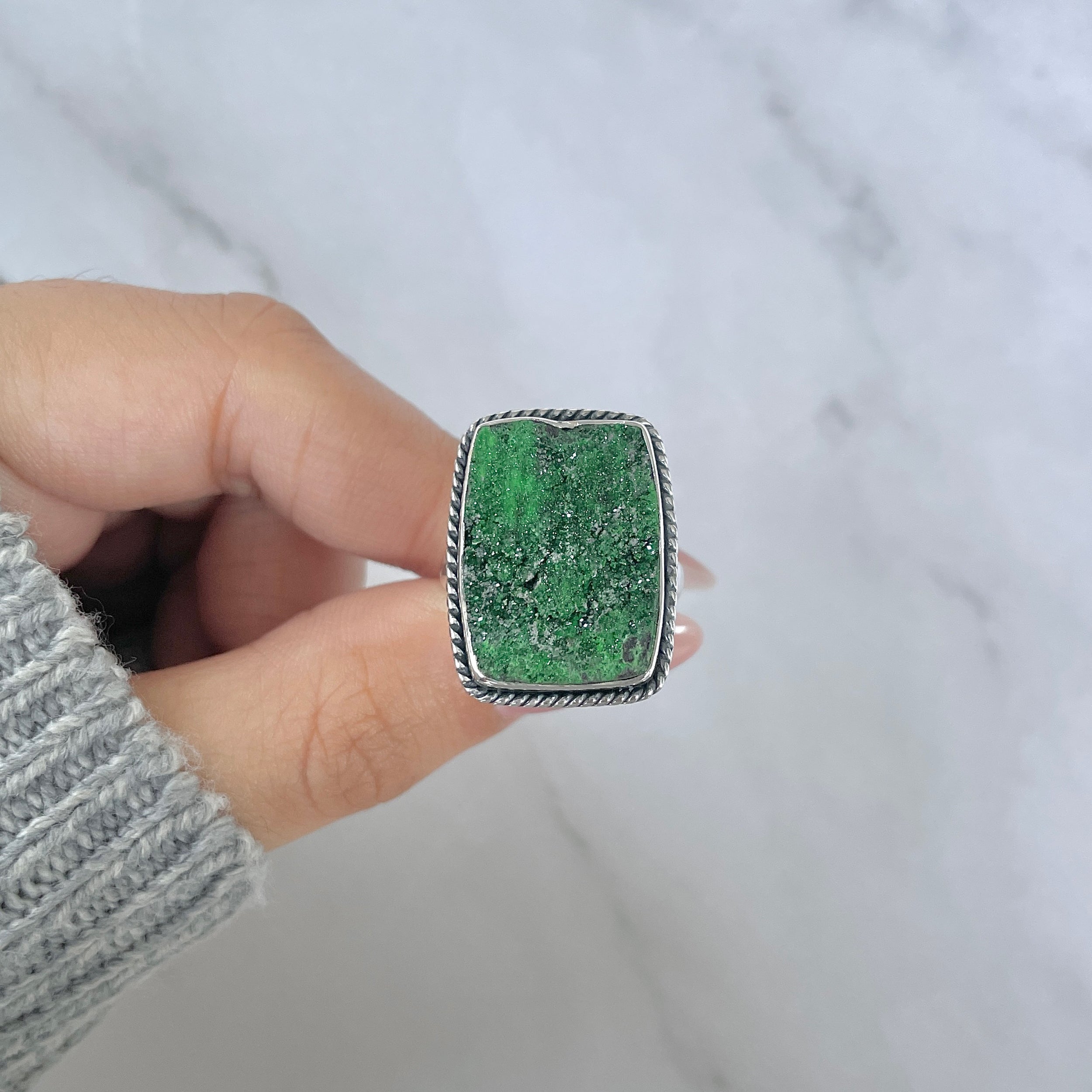 Uvarovite Adjustable Ring-(UVR-R-119.)