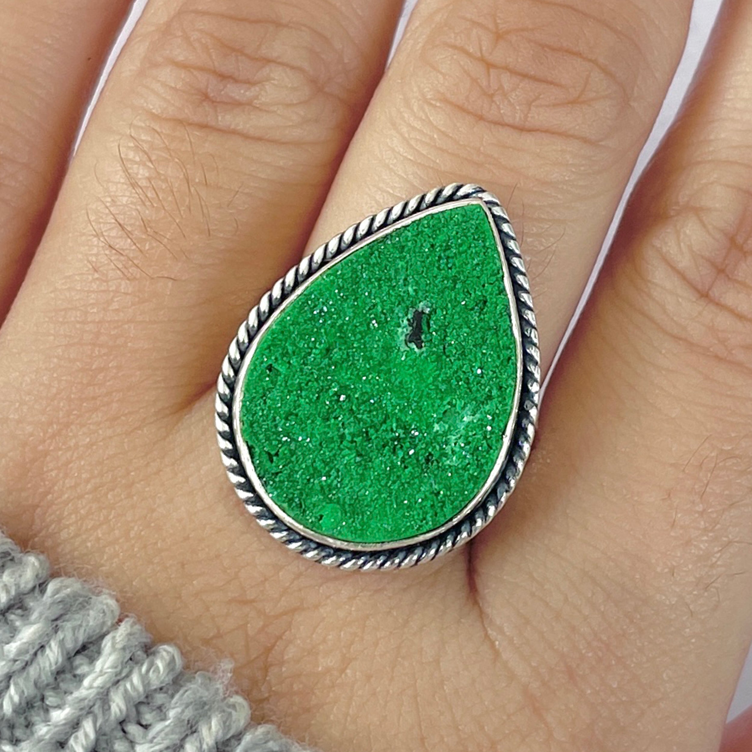 Uvarovite Adjustable Ring-(UVR-R-121.)