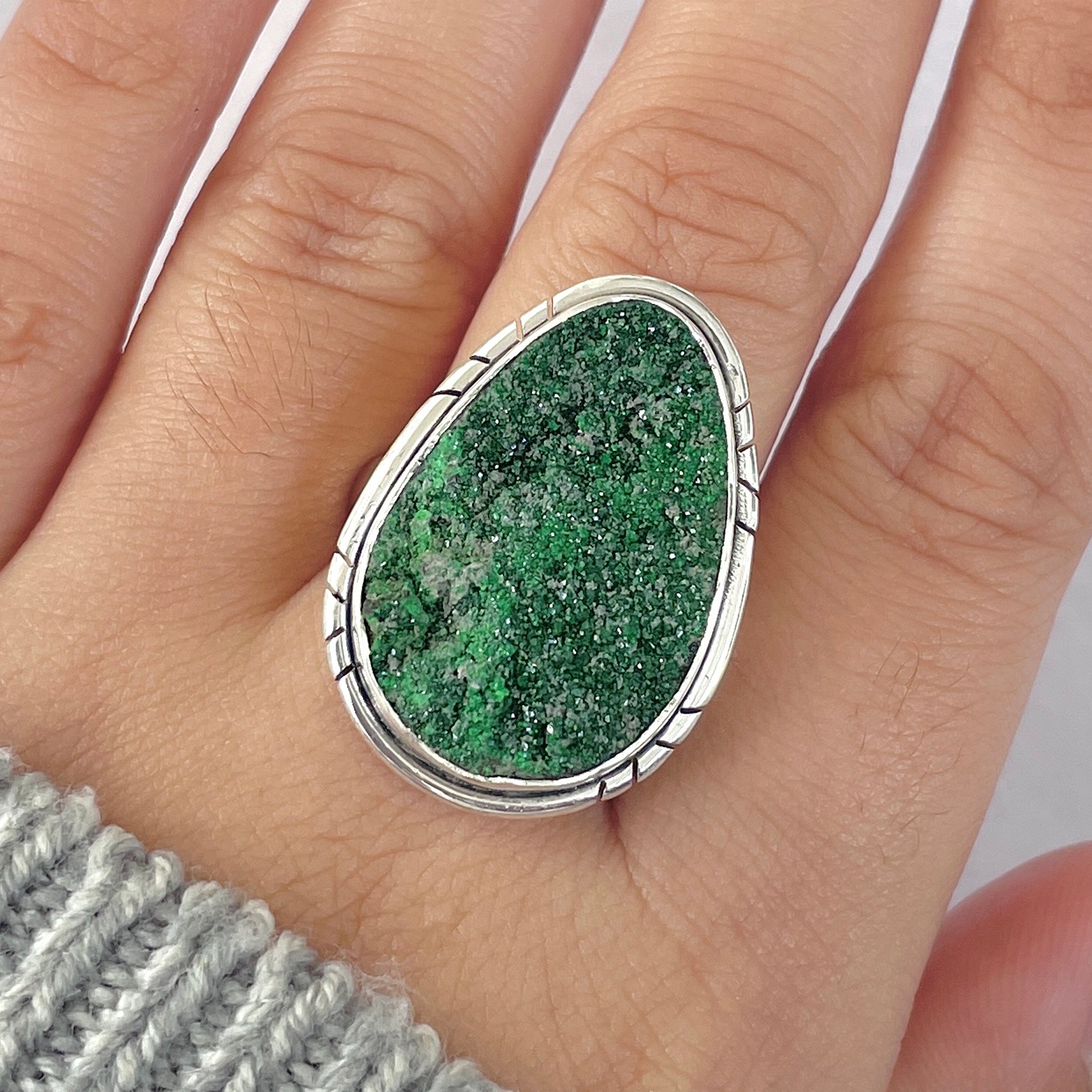 Uvarovite Ring-(UVR-R-124.)