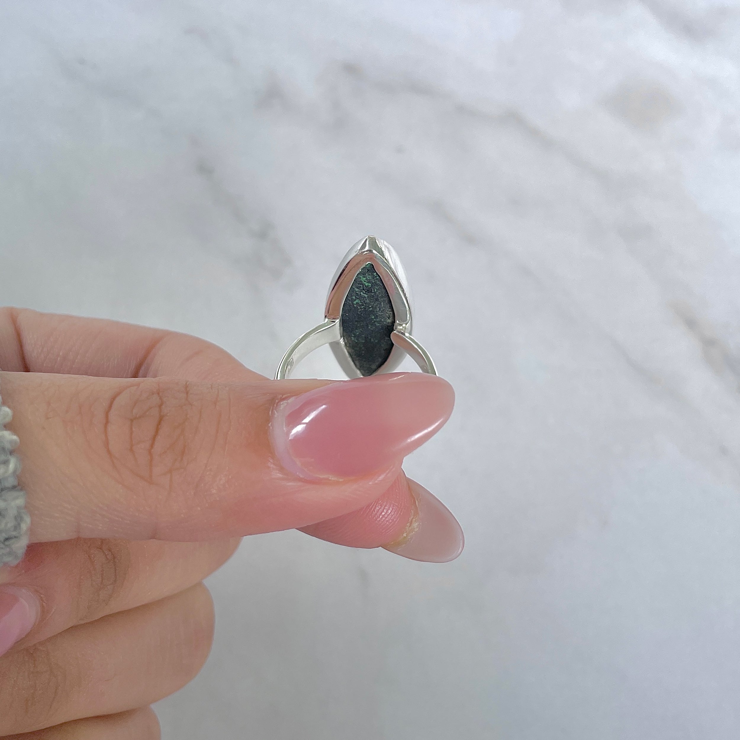 Uvarovite Adjustable Ring-(UVR-R-132.)