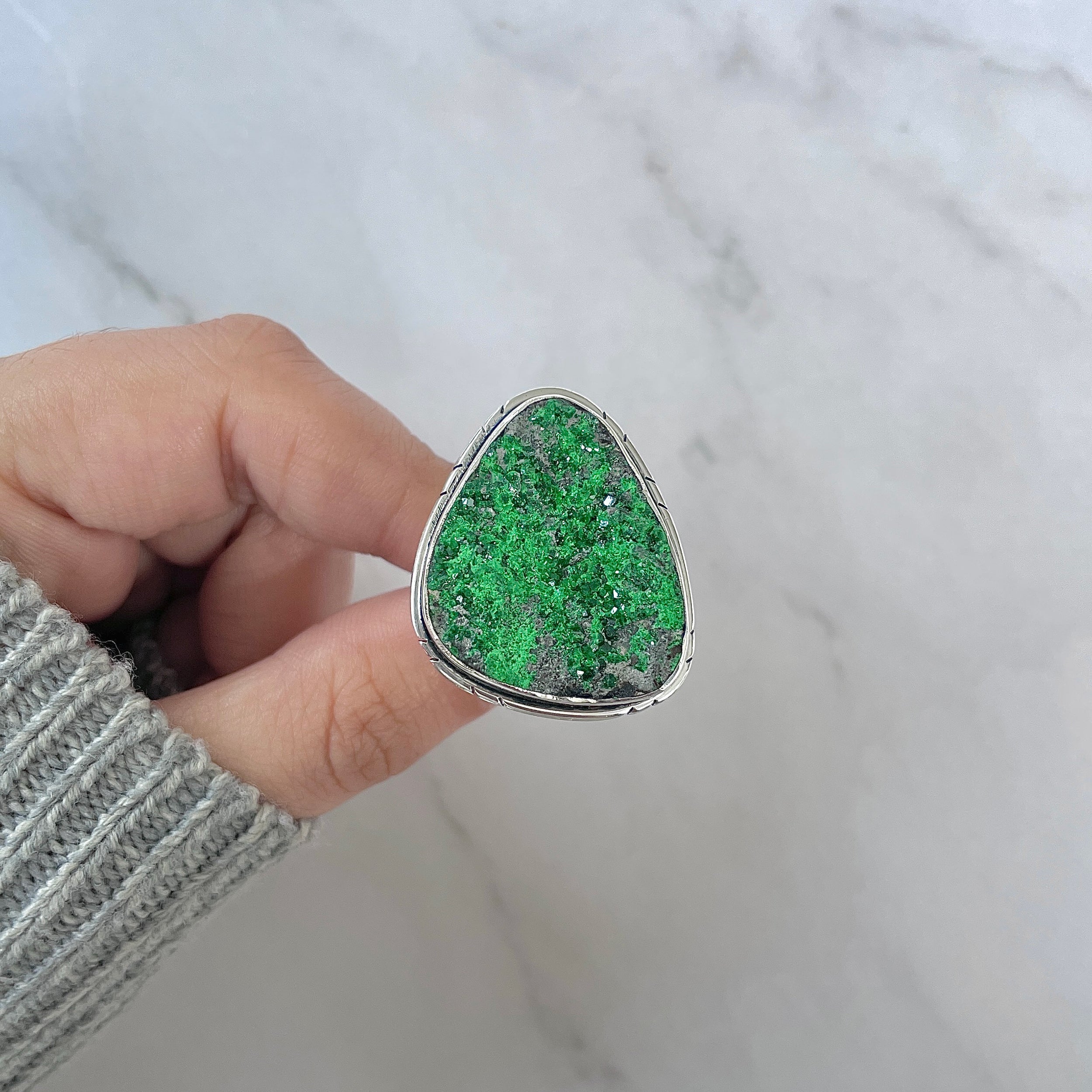 Uvarovite Adjustable Ring-(UVR-R-136.)