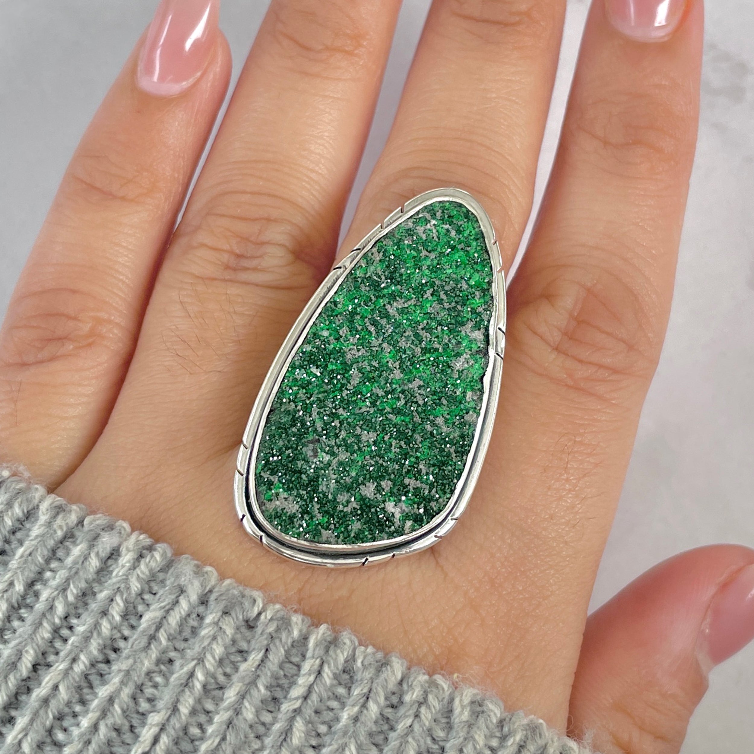 Uvarovite Adjustable Ring-(UVR-R-139.)