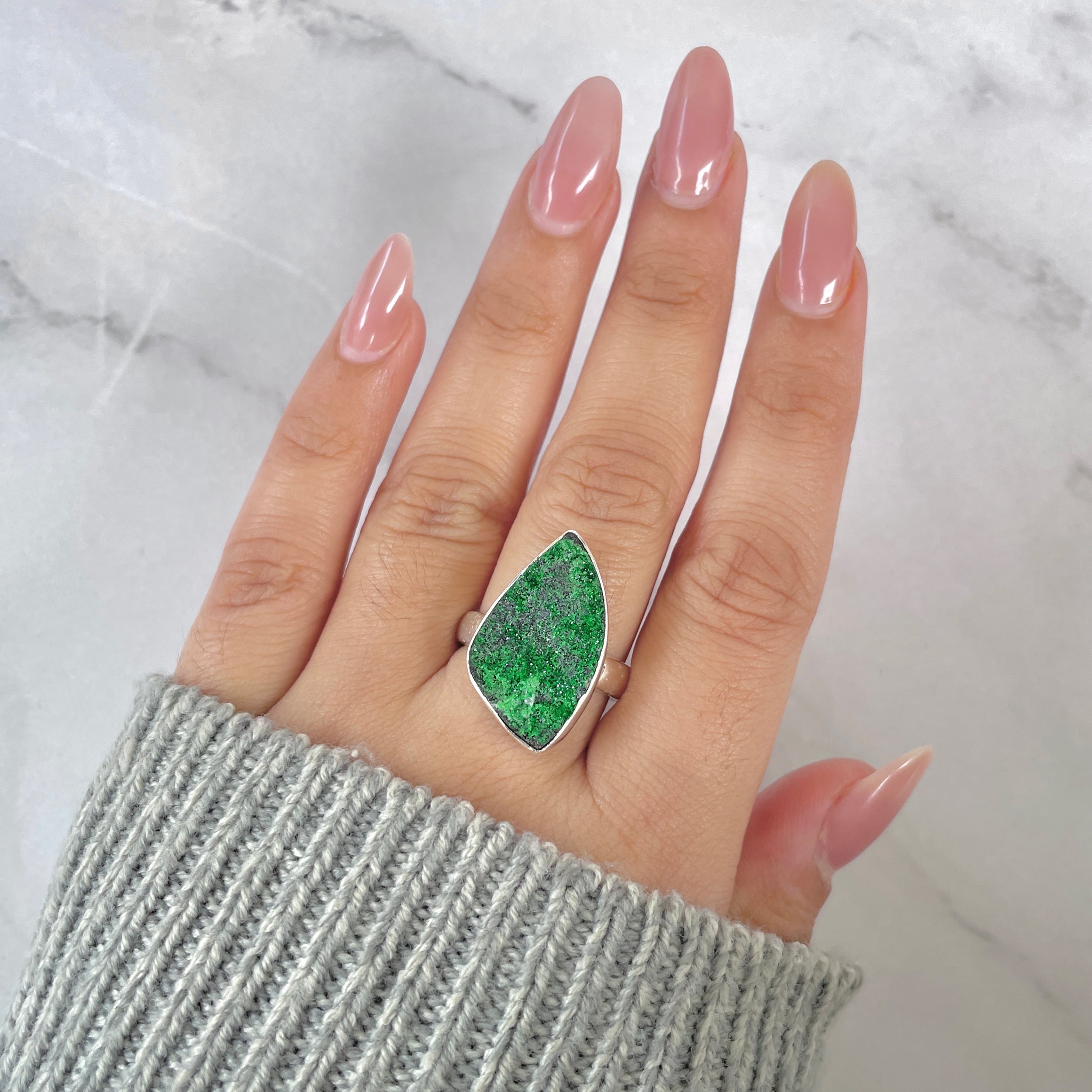 Uvarovite Ring-(UVR-R-142.)