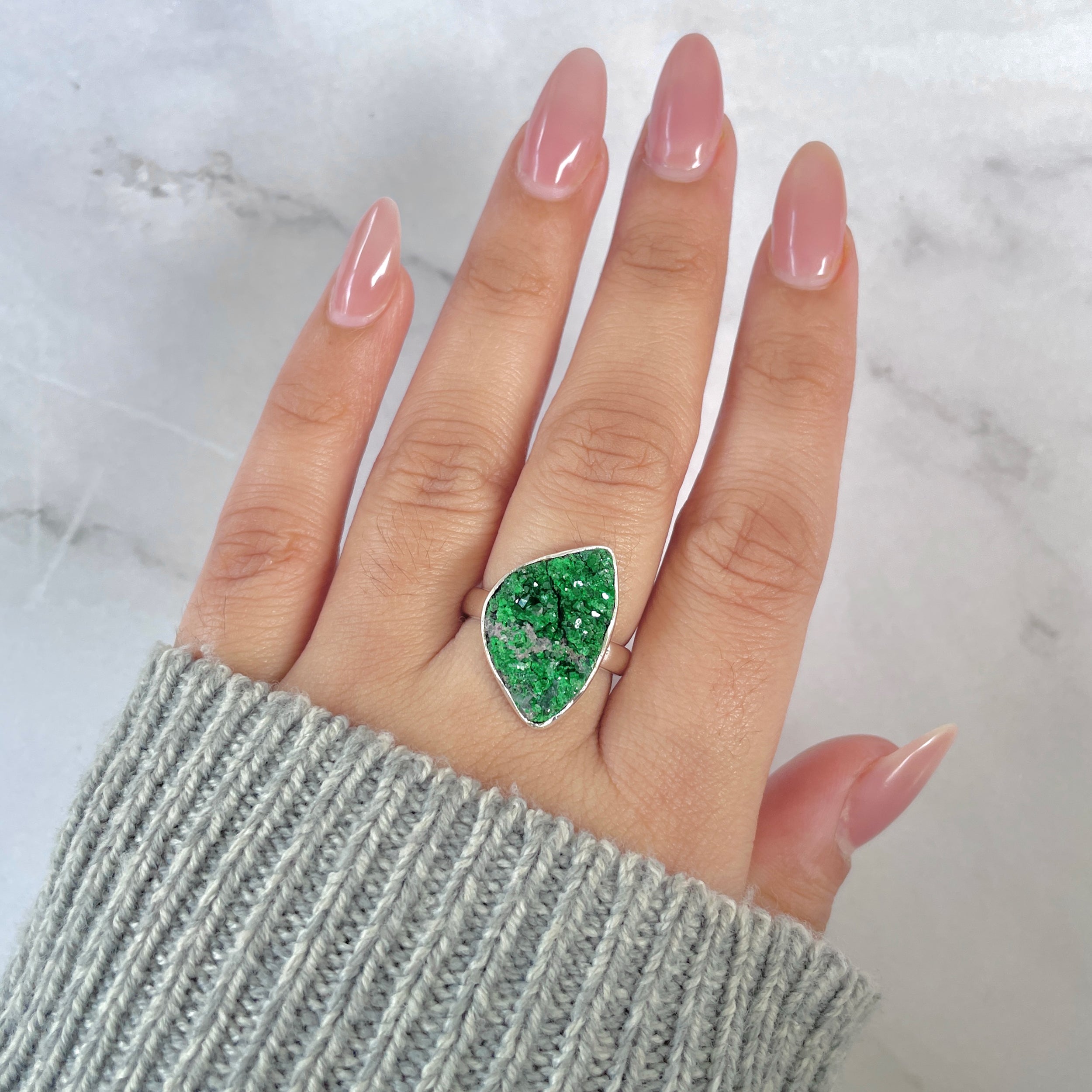 Uvarovite Ring-(UVR-R-147.)