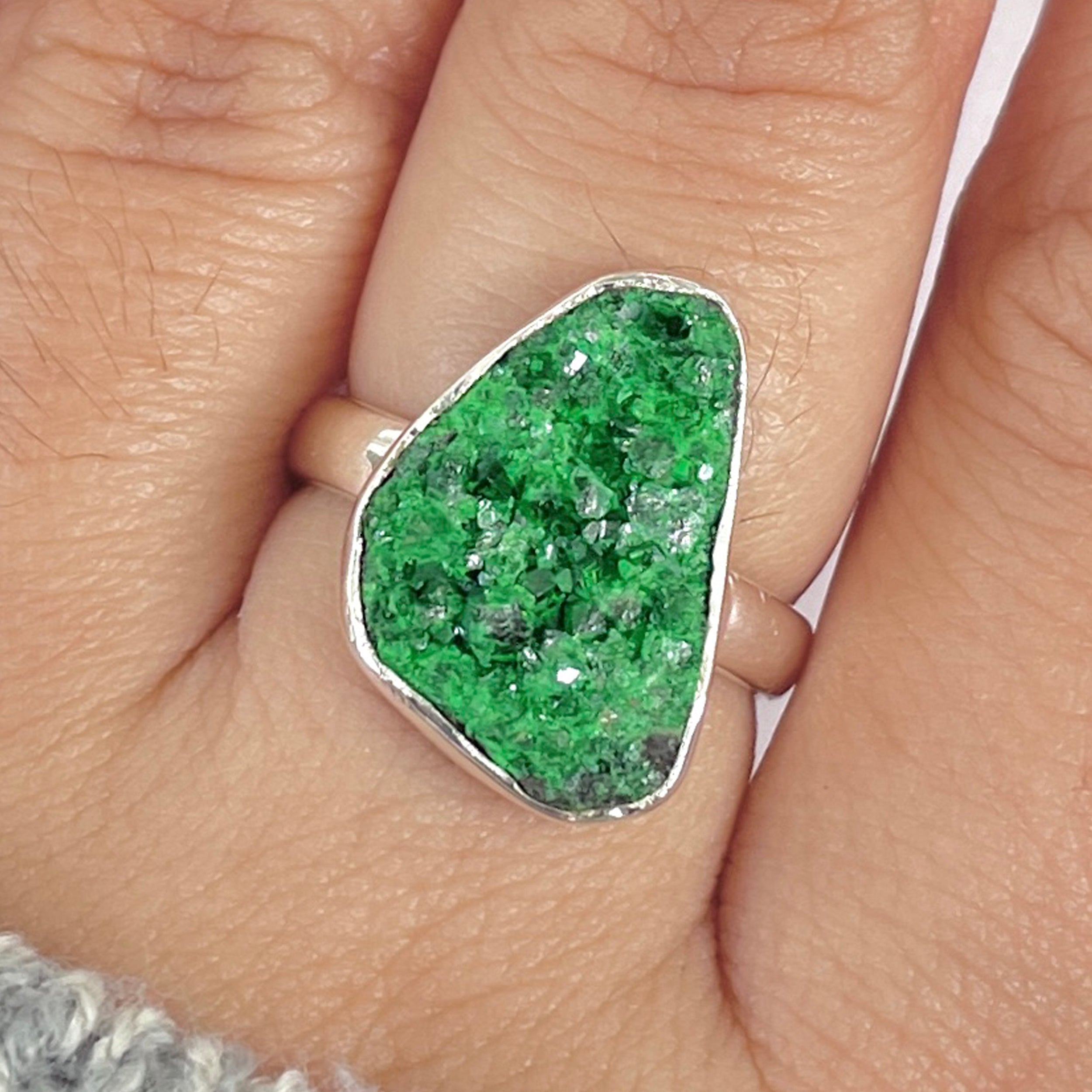 Uvarovite Ring-(UVR-R-148.)