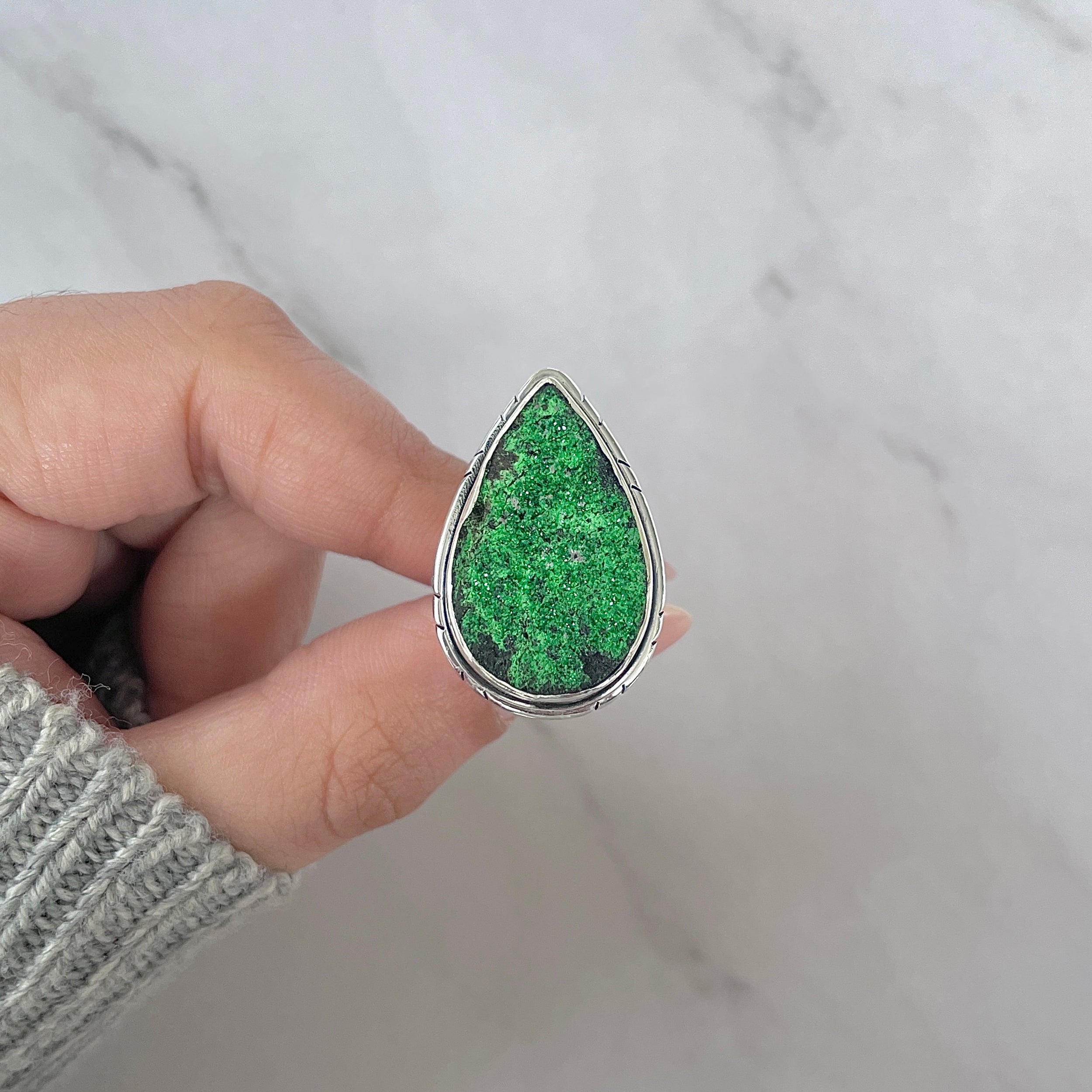 Uvarovite Ring-(UVR-R-154.)