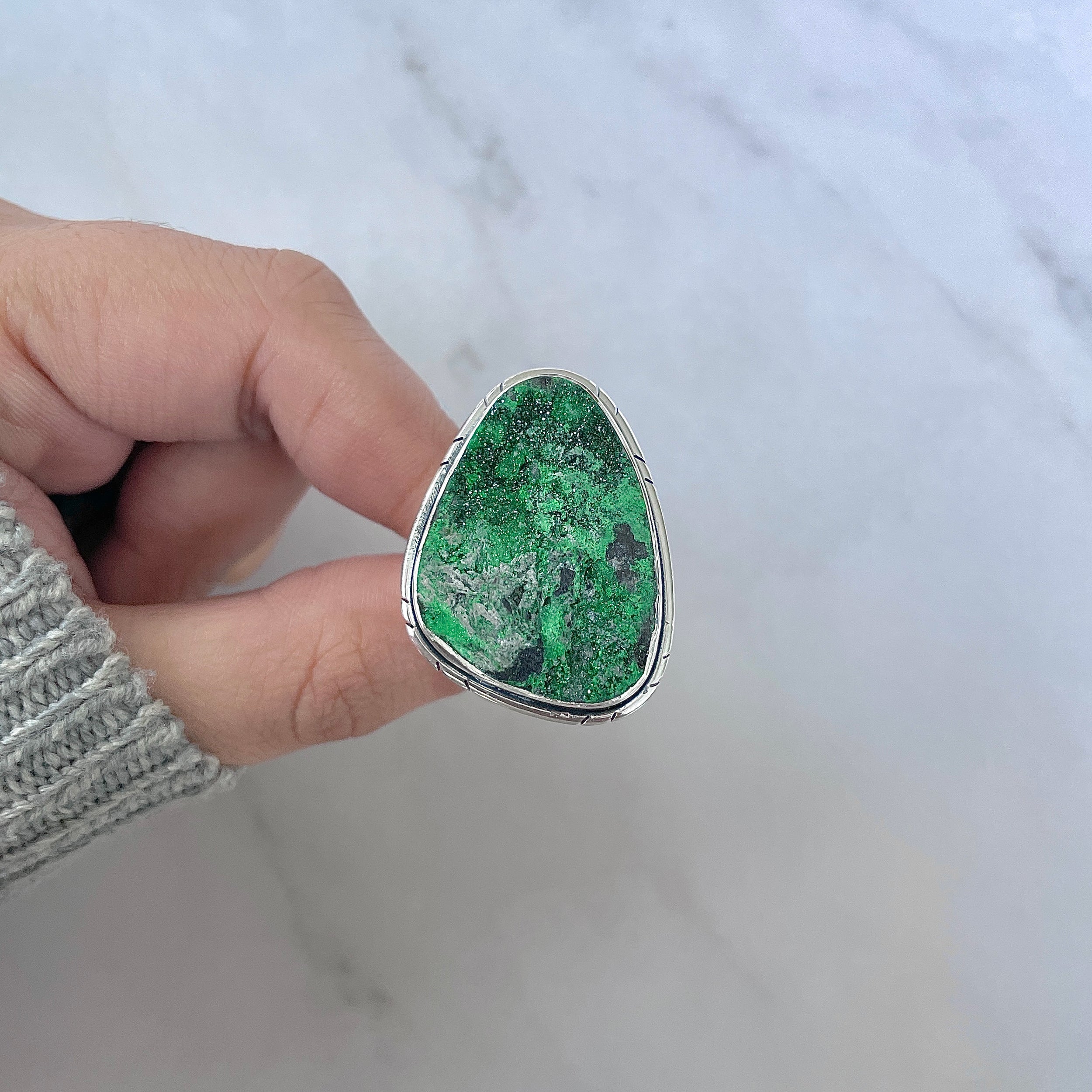 Uvarovite Adjustable Ring-(UVR-R-162.)