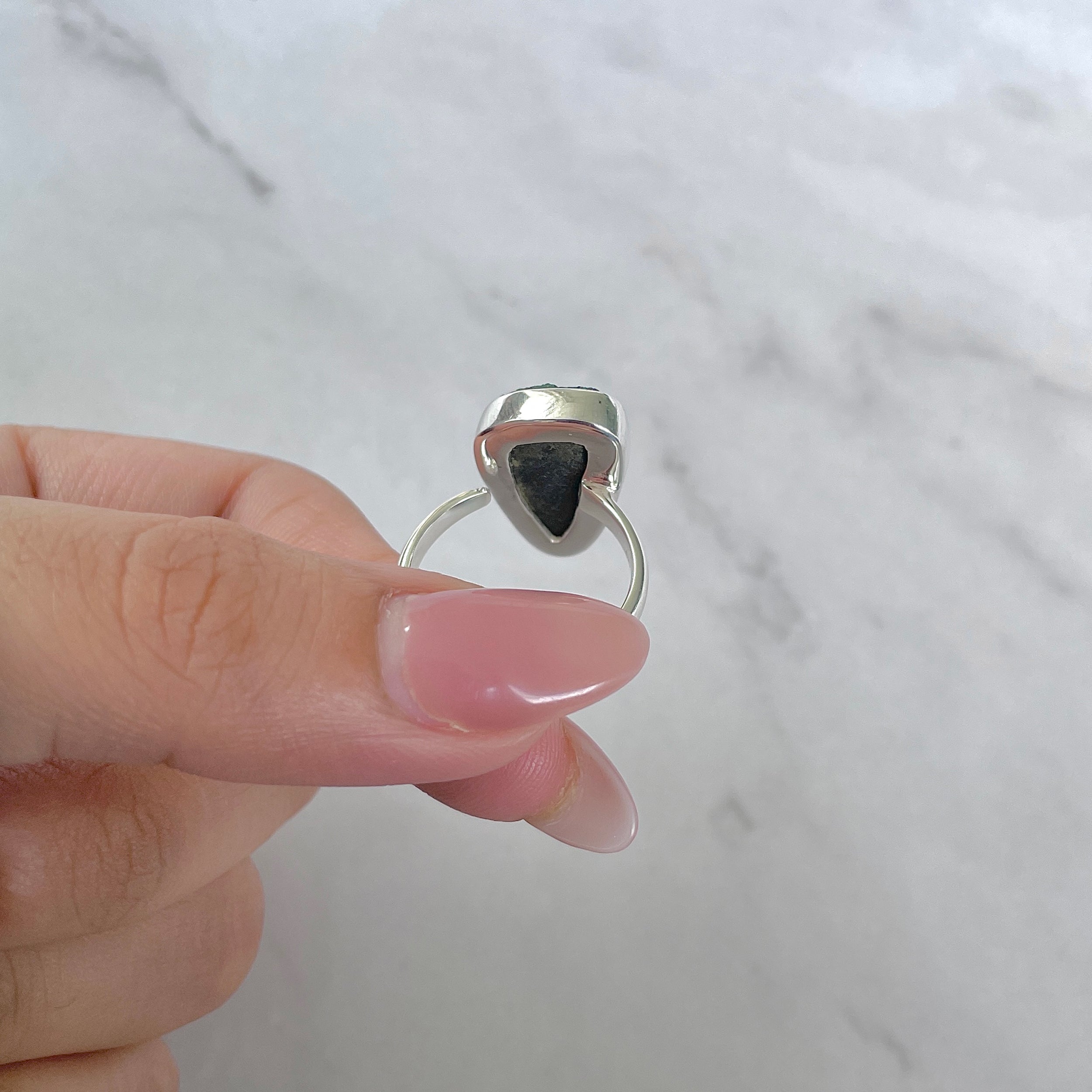 Uvarovite Adjustable Ring-(UVR-R-172.)