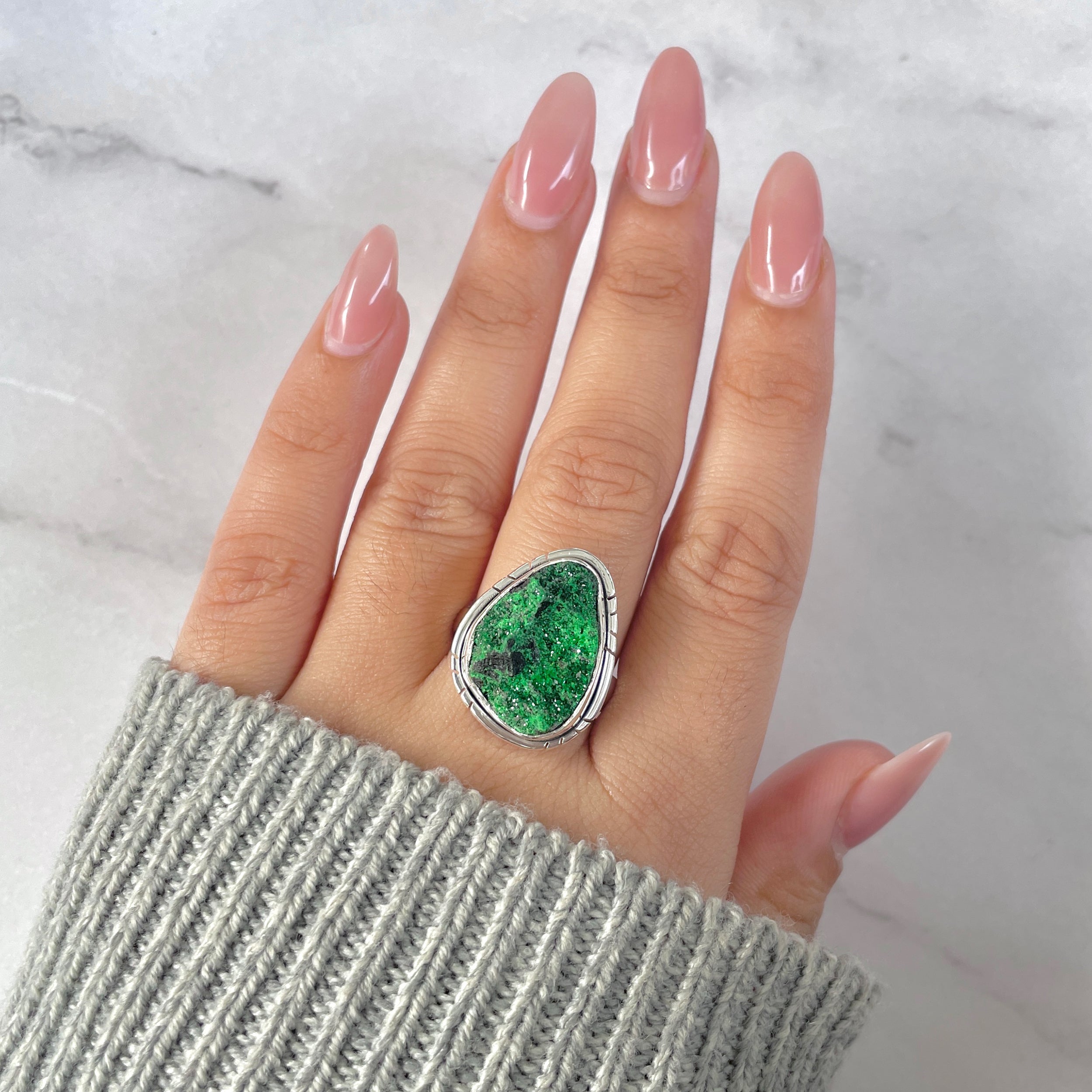 Uvarovite Adjustable Ring-(UVR-R-178.)