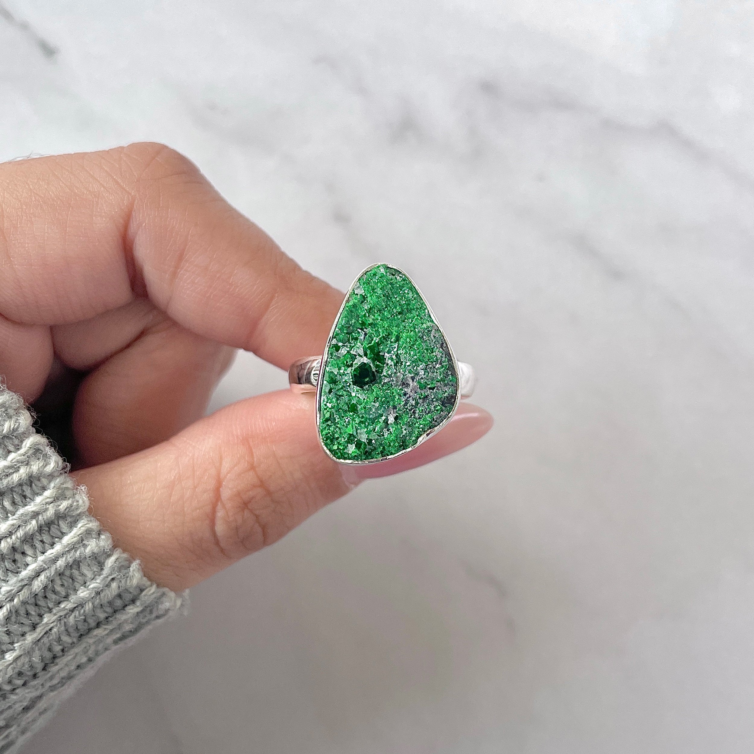 Uvarovite Ring-(UVR-R-181.)