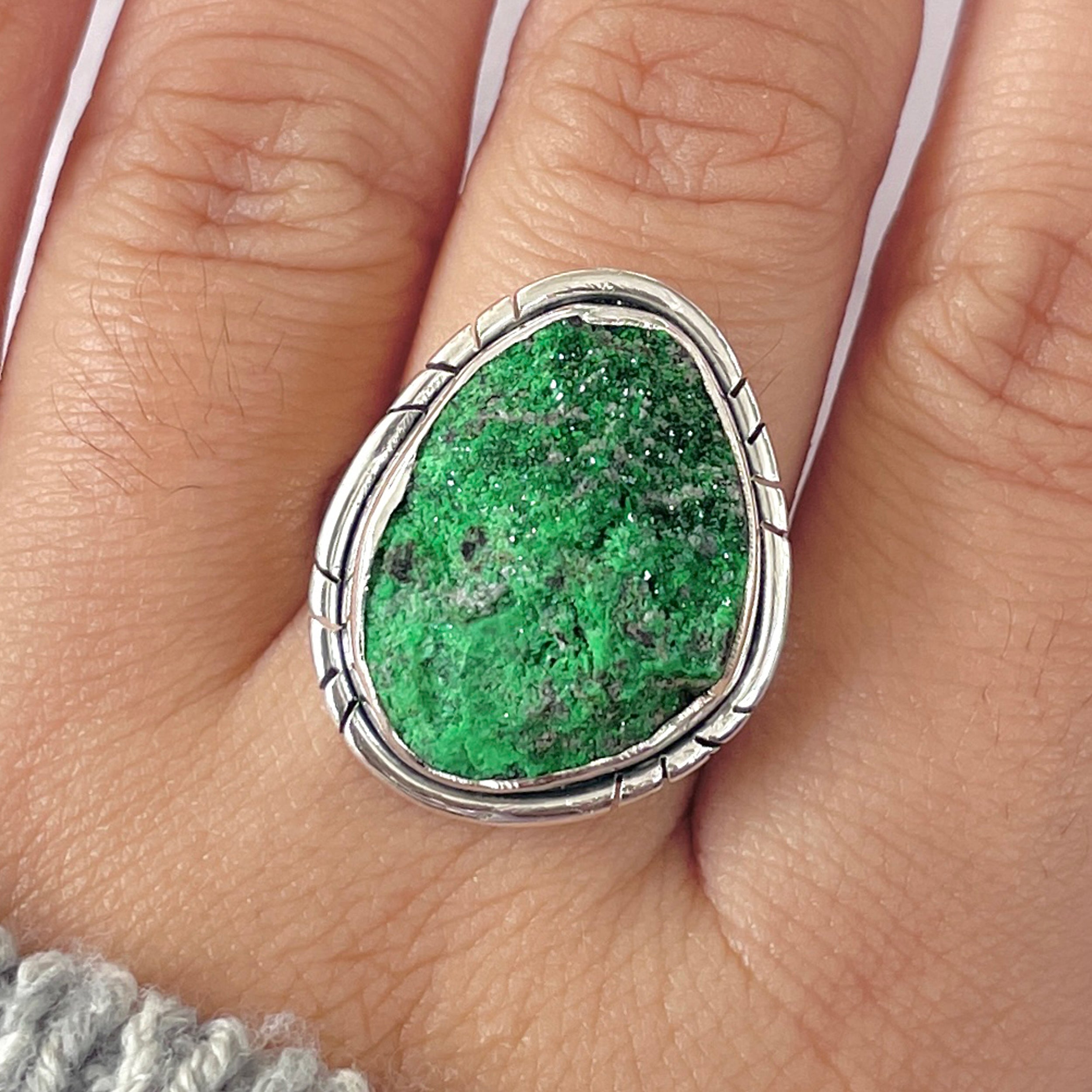 Uvarovite Ring-(UVR-R-182.)