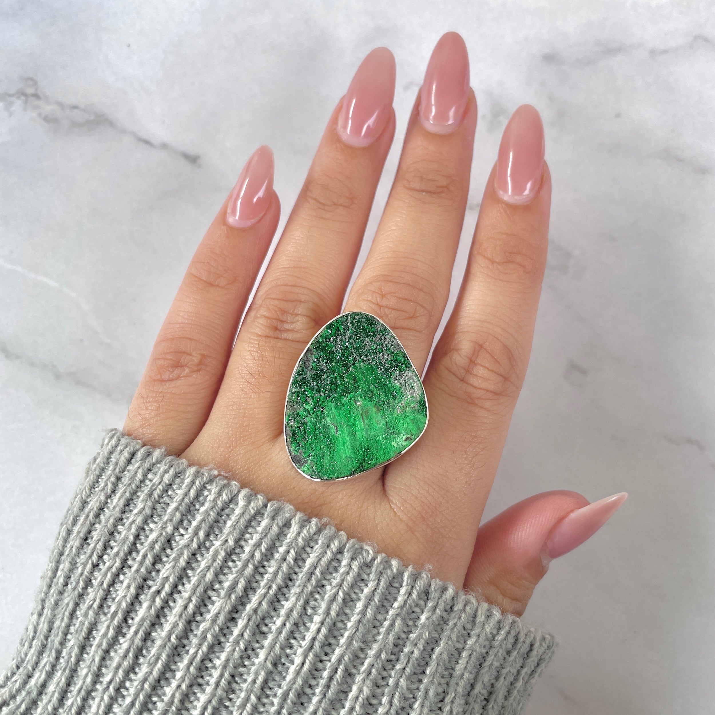 Uvarovite Adjustable Ring-(UVR-R-183.)