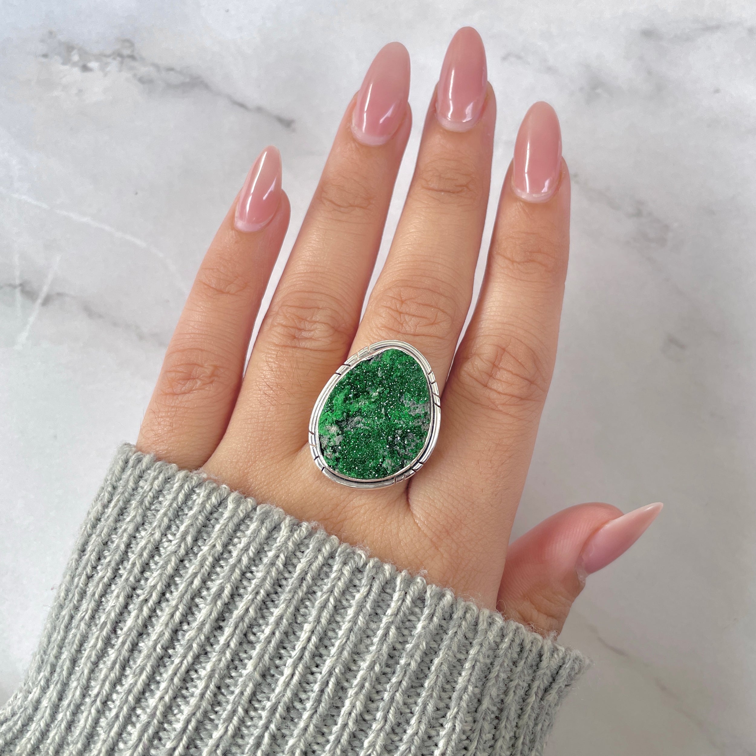 Uvarovite Adjustable Ring-(UVR-R-184.)