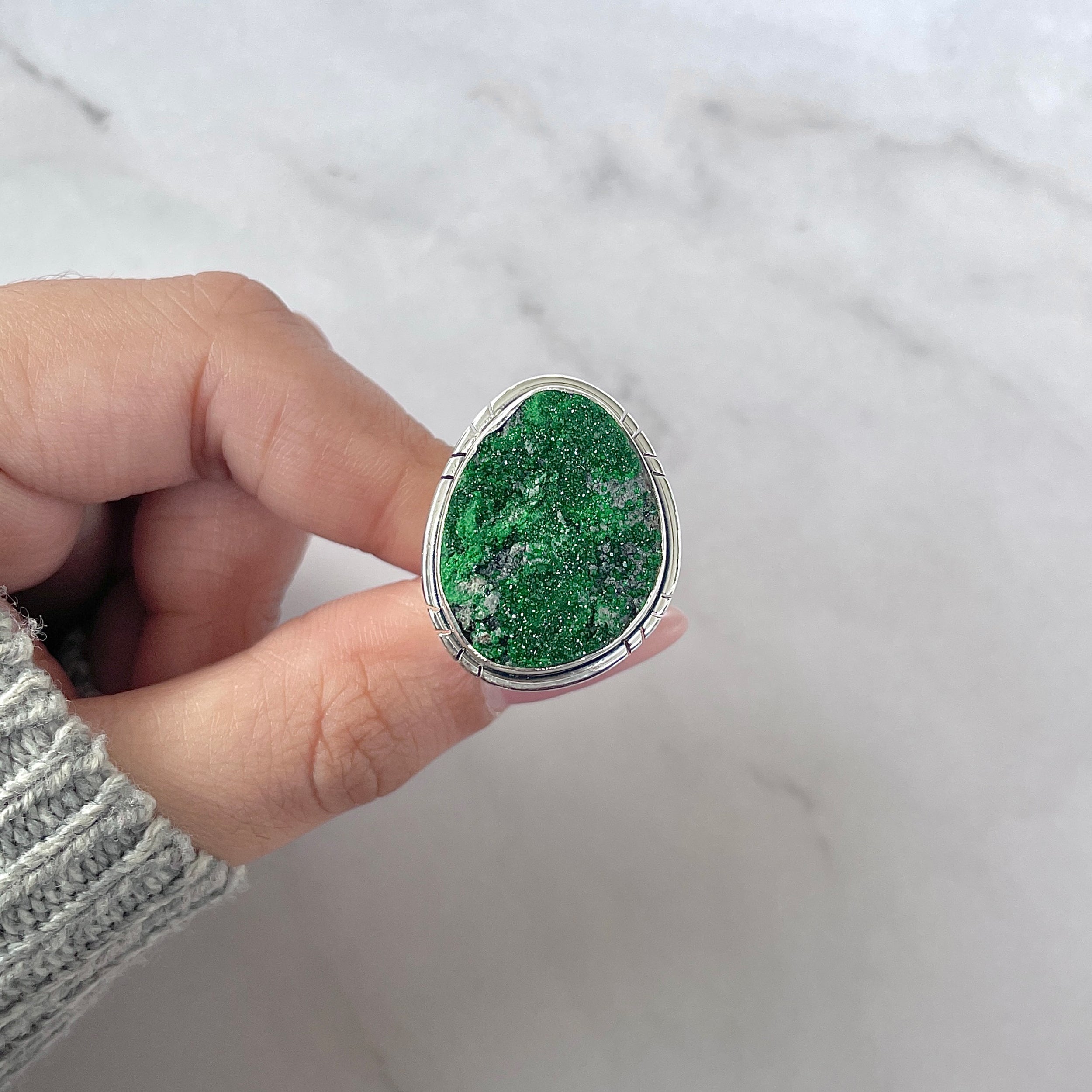 Uvarovite Adjustable Ring-(UVR-R-184.)