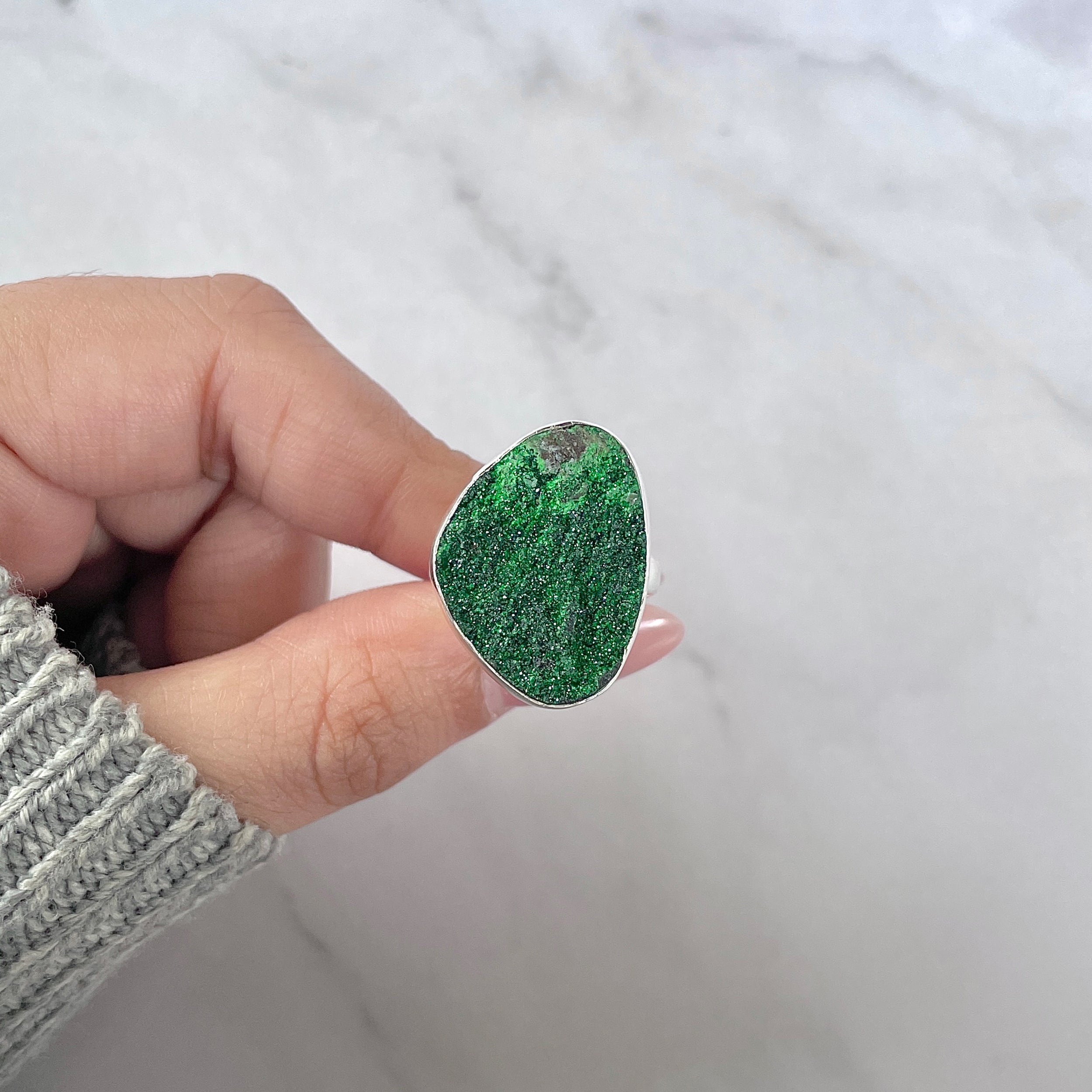 Uvarovite Adjustable Ring-(UVR-R-186.)