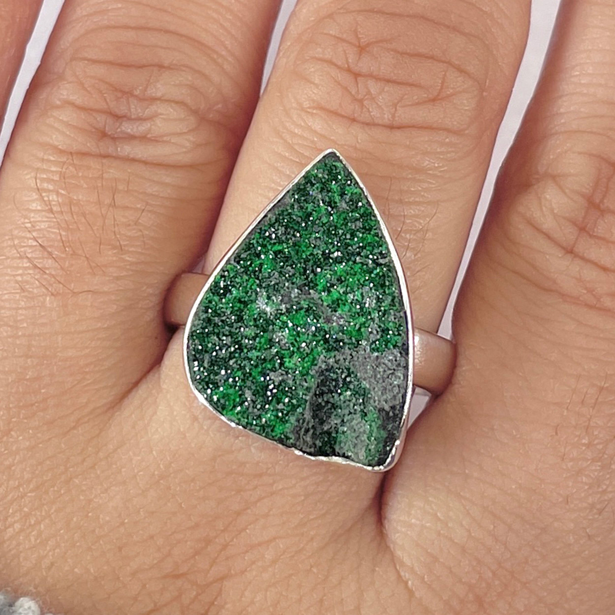 Uvarovite Ring-(UVR-R-188.)