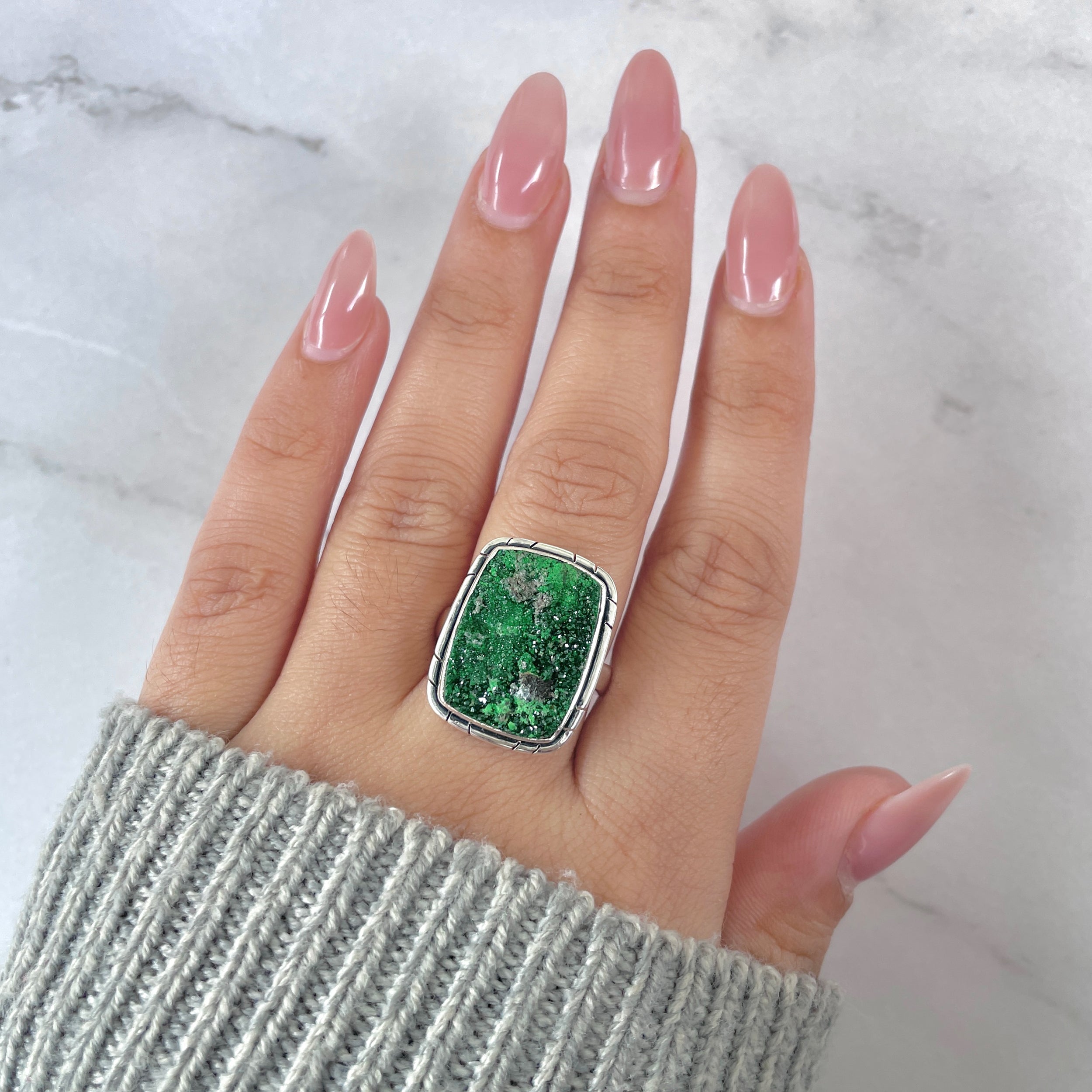 Uvarovite Adjustable Ring-(UVR-R-191.)