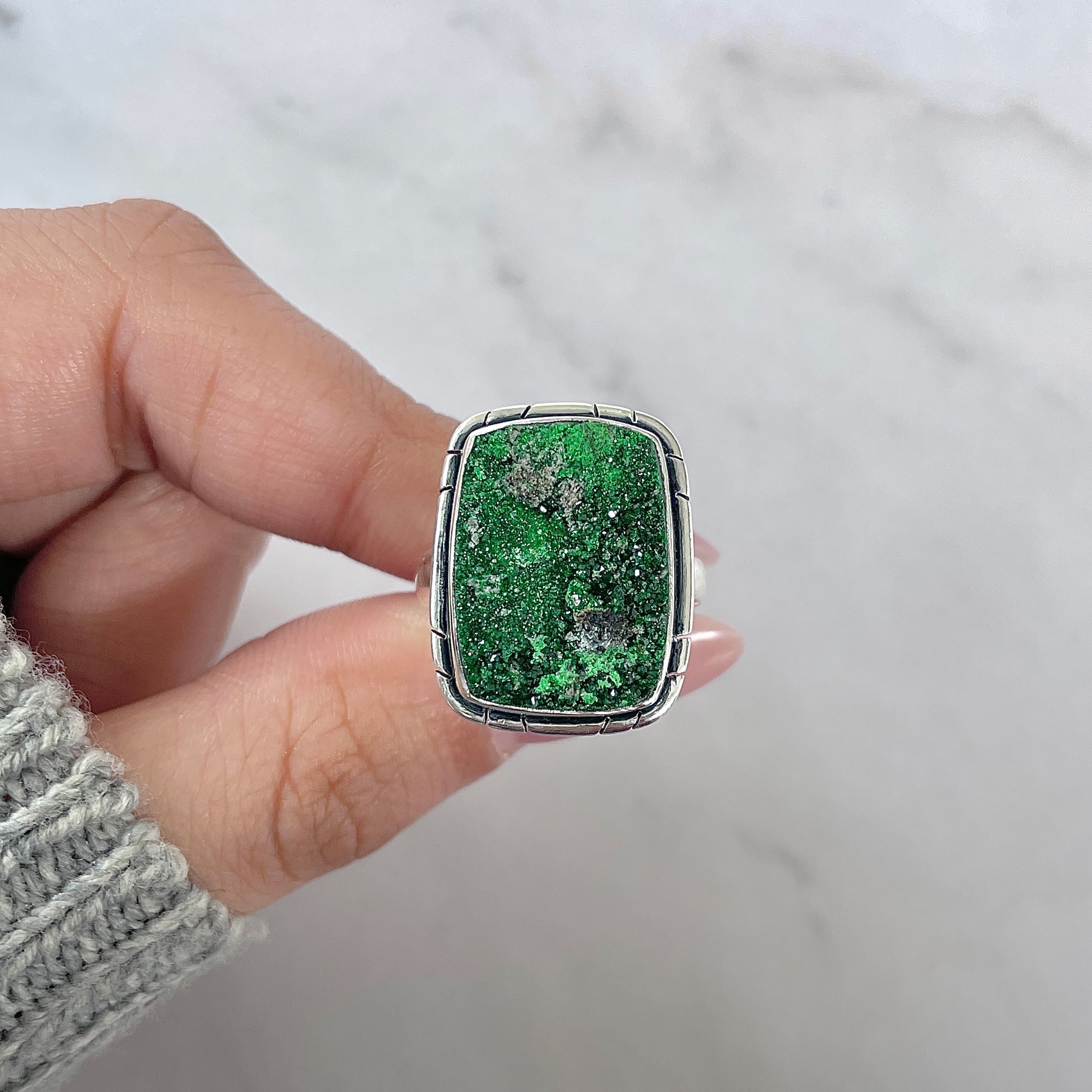 Uvarovite Adjustable Ring-(UVR-R-191.)