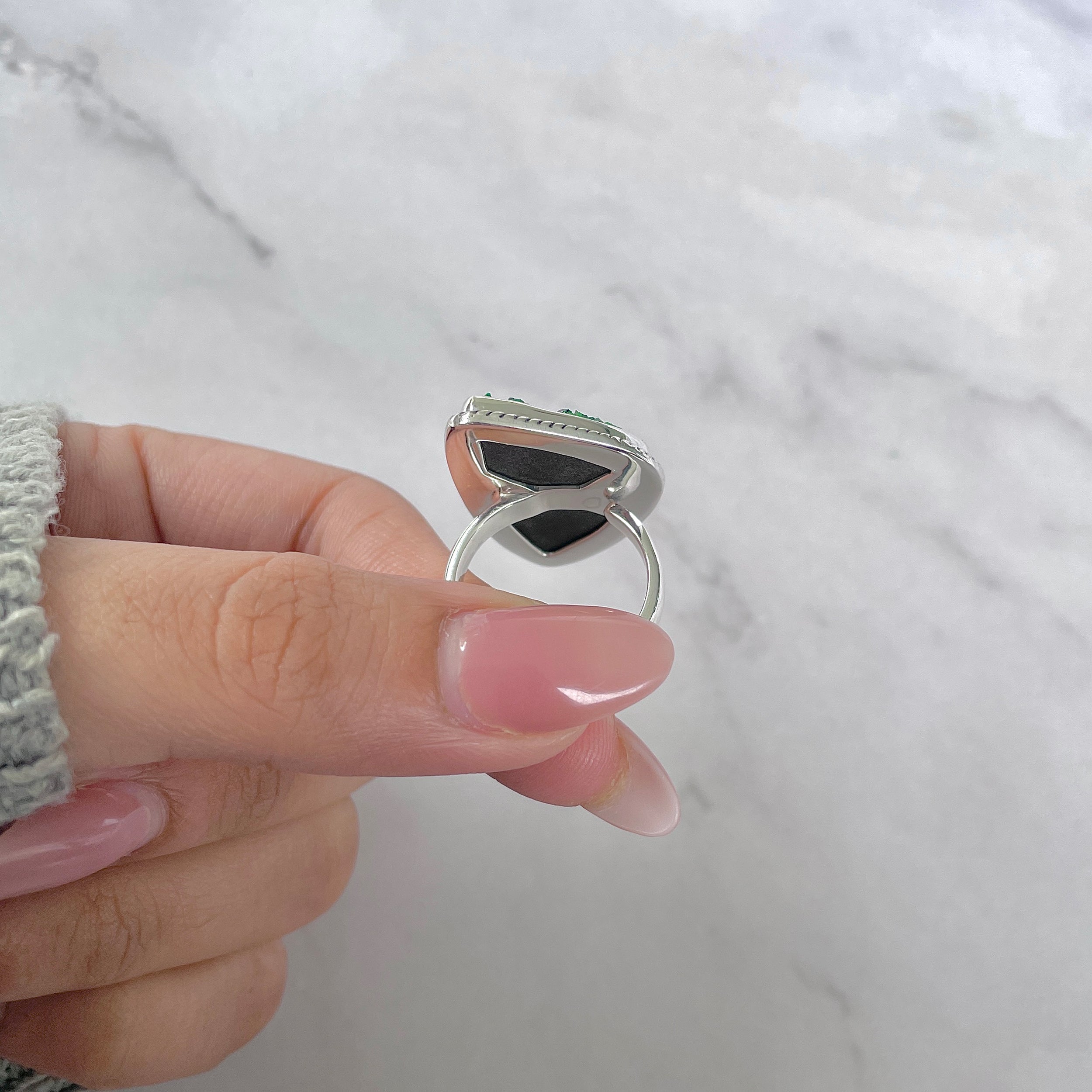 Uvarovite Adjustable Ring-(UVR-R-195.)