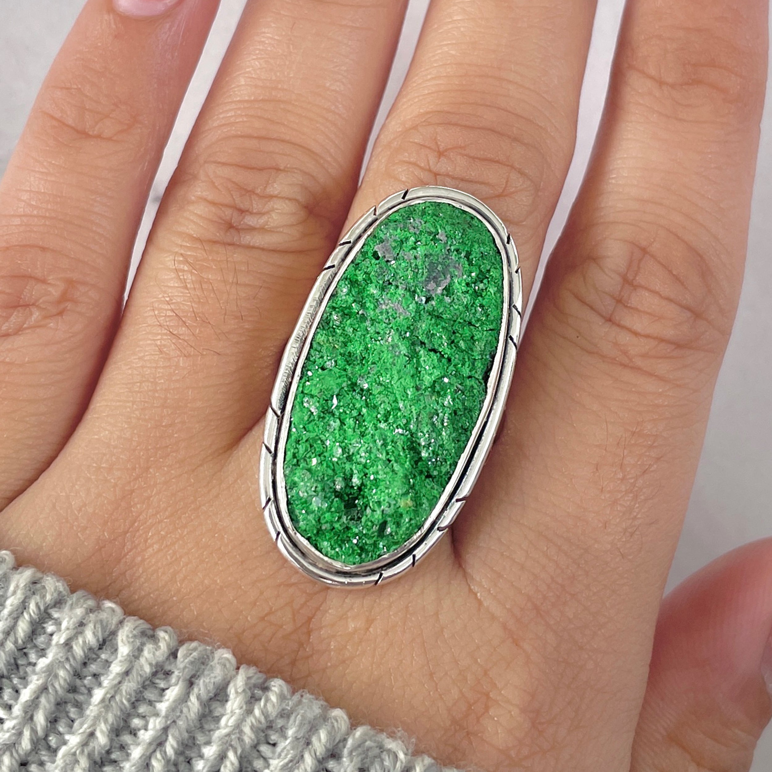 Uvarovite Adjustable Ring-(UVR-R-199.)