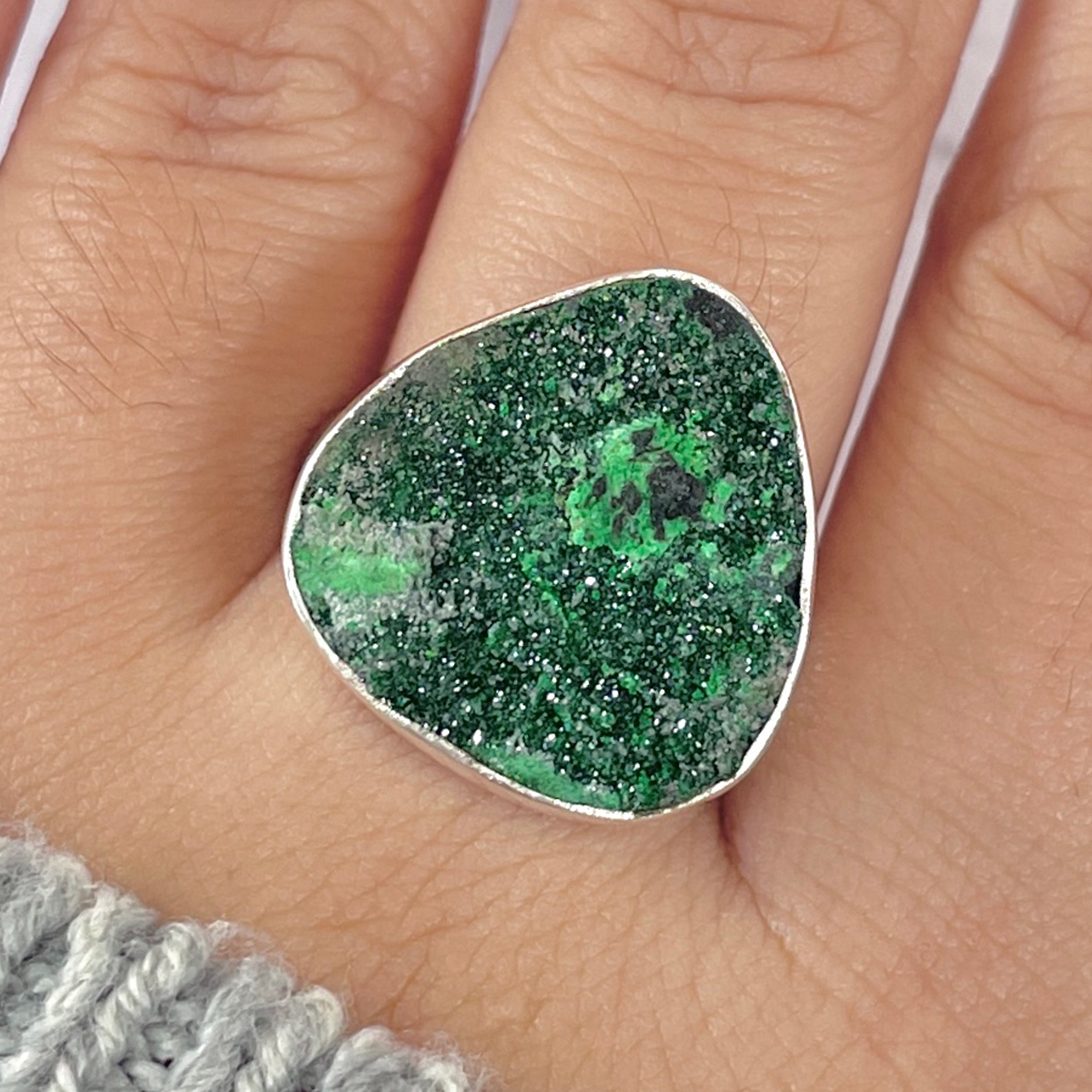 Uvarovite Ring-(UVR-R-205.)