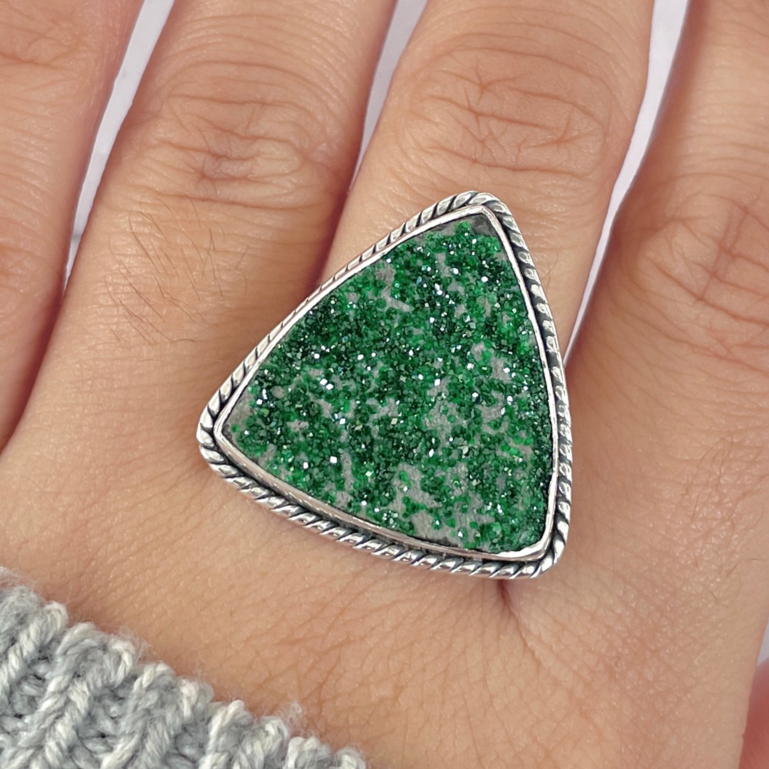 Uvarovite Adjustable Ring-(UVR-R-206.)