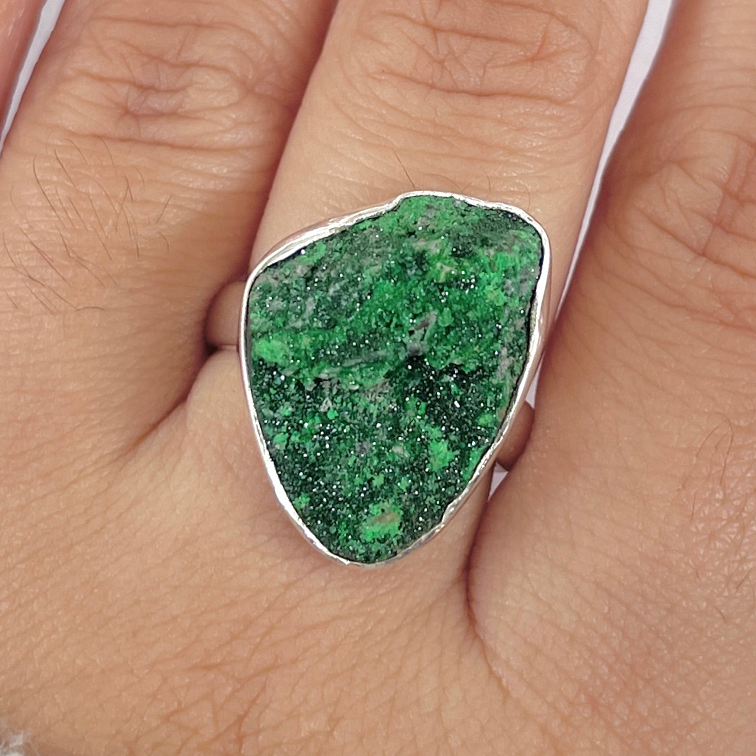 Uvarovite Ring-(UVR-R-211.)