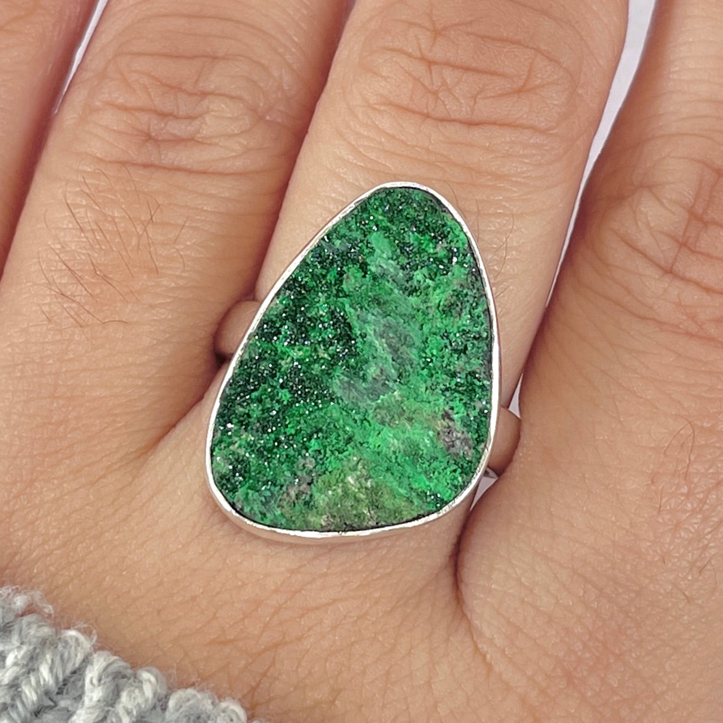 Uvarovite Ring-(UVR-R-213.)