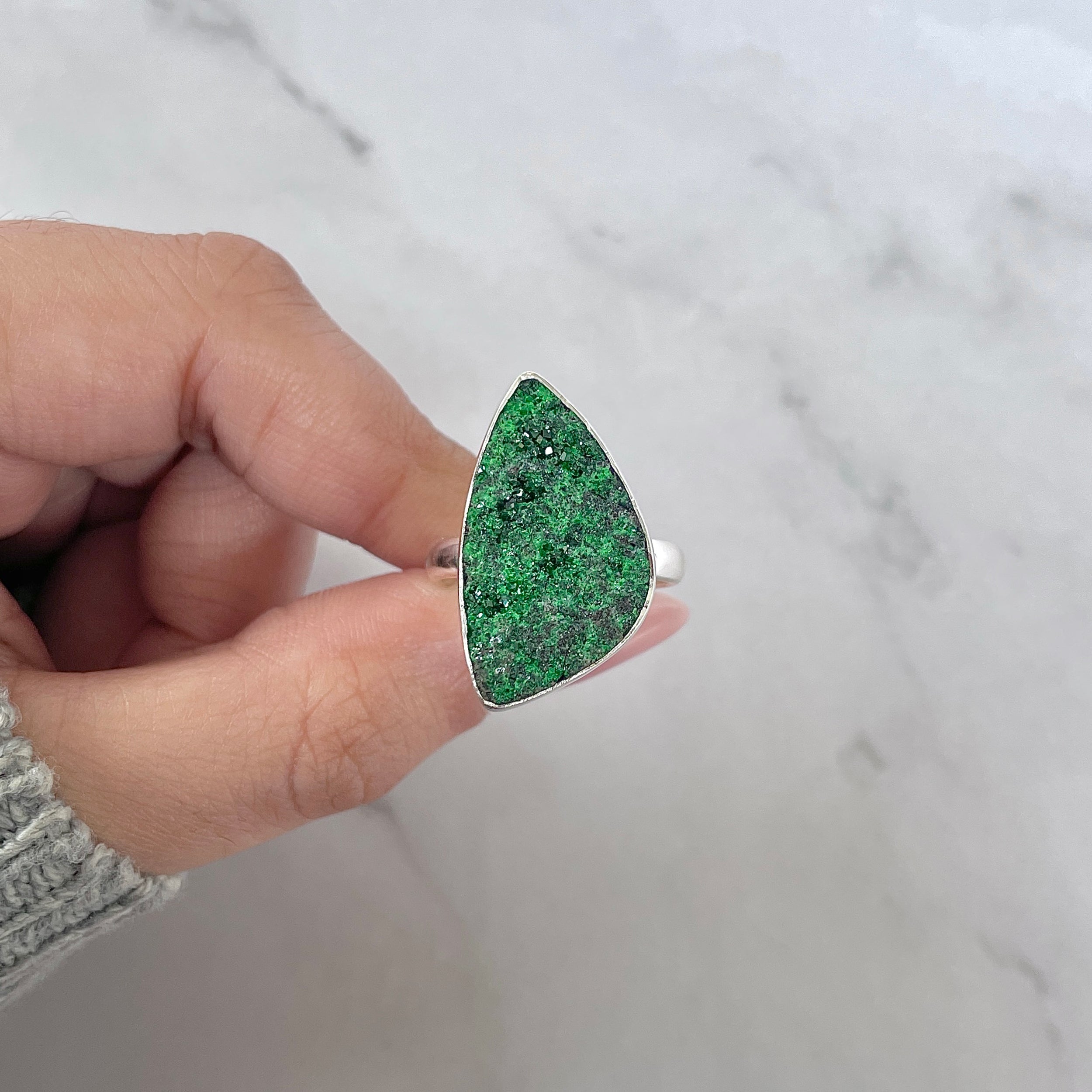 Uvarovite Ring Size 9-(UVR-R-217.)