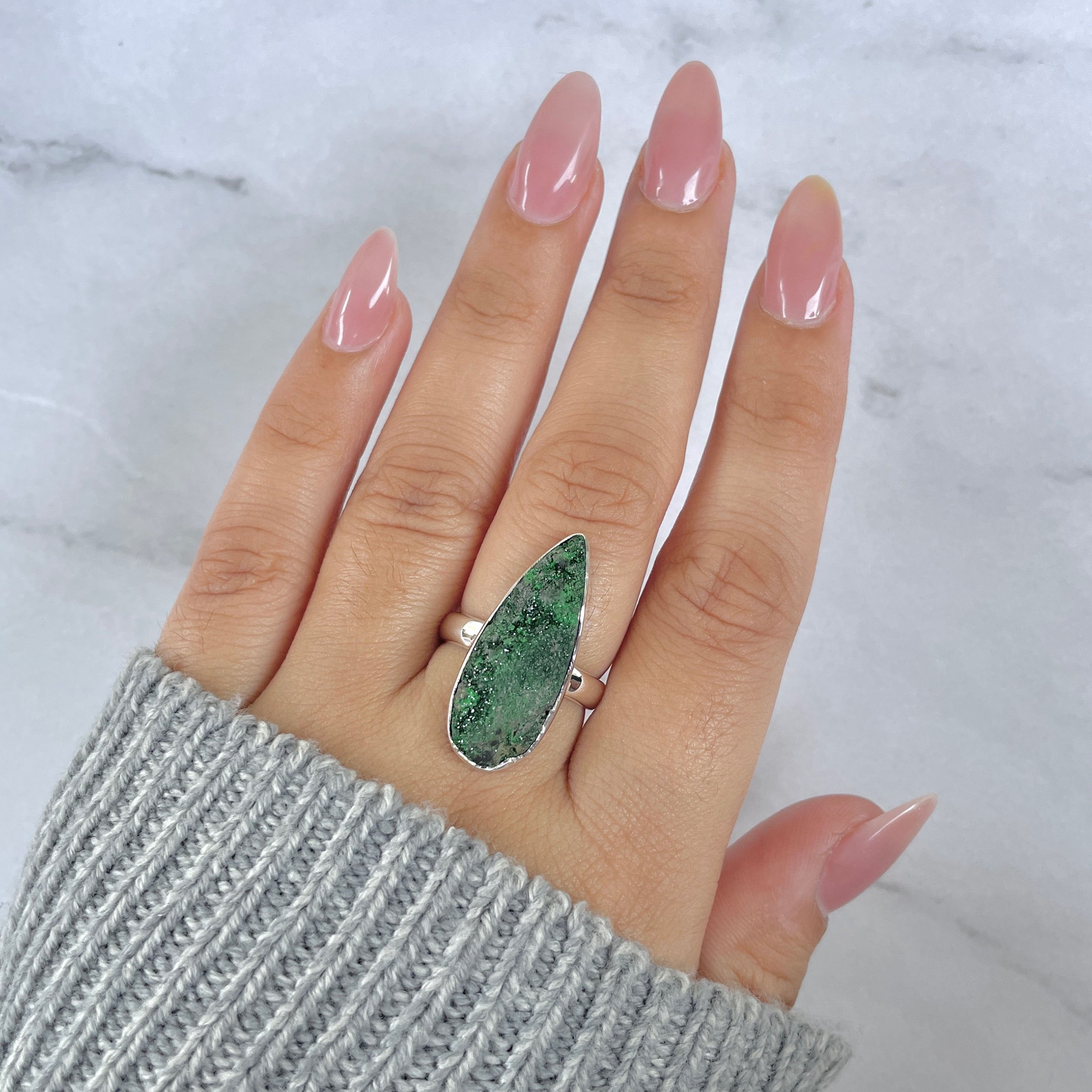 Uvarovite Ring-(UVR-R-82.)