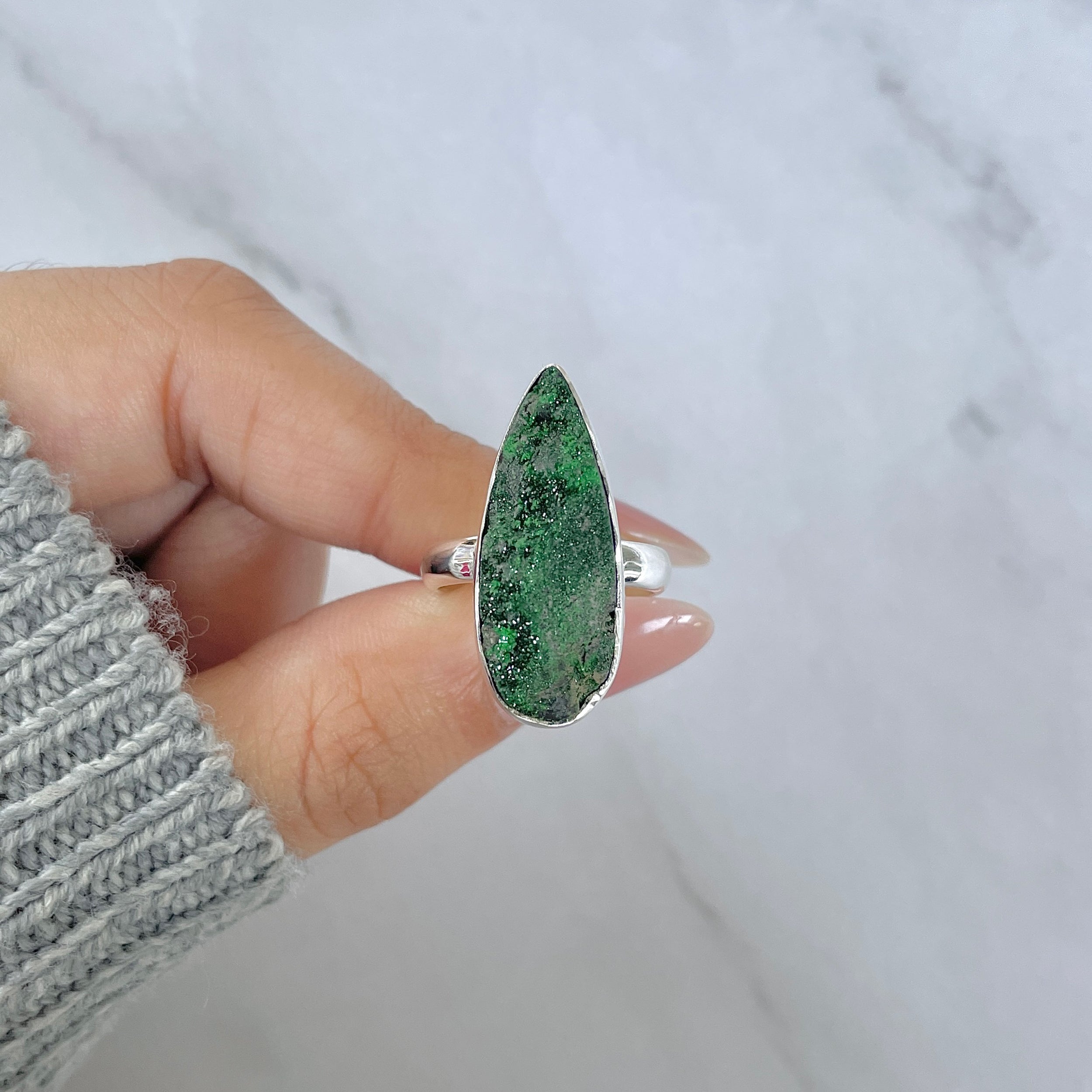 Uvarovite Ring-(UVR-R-82.)