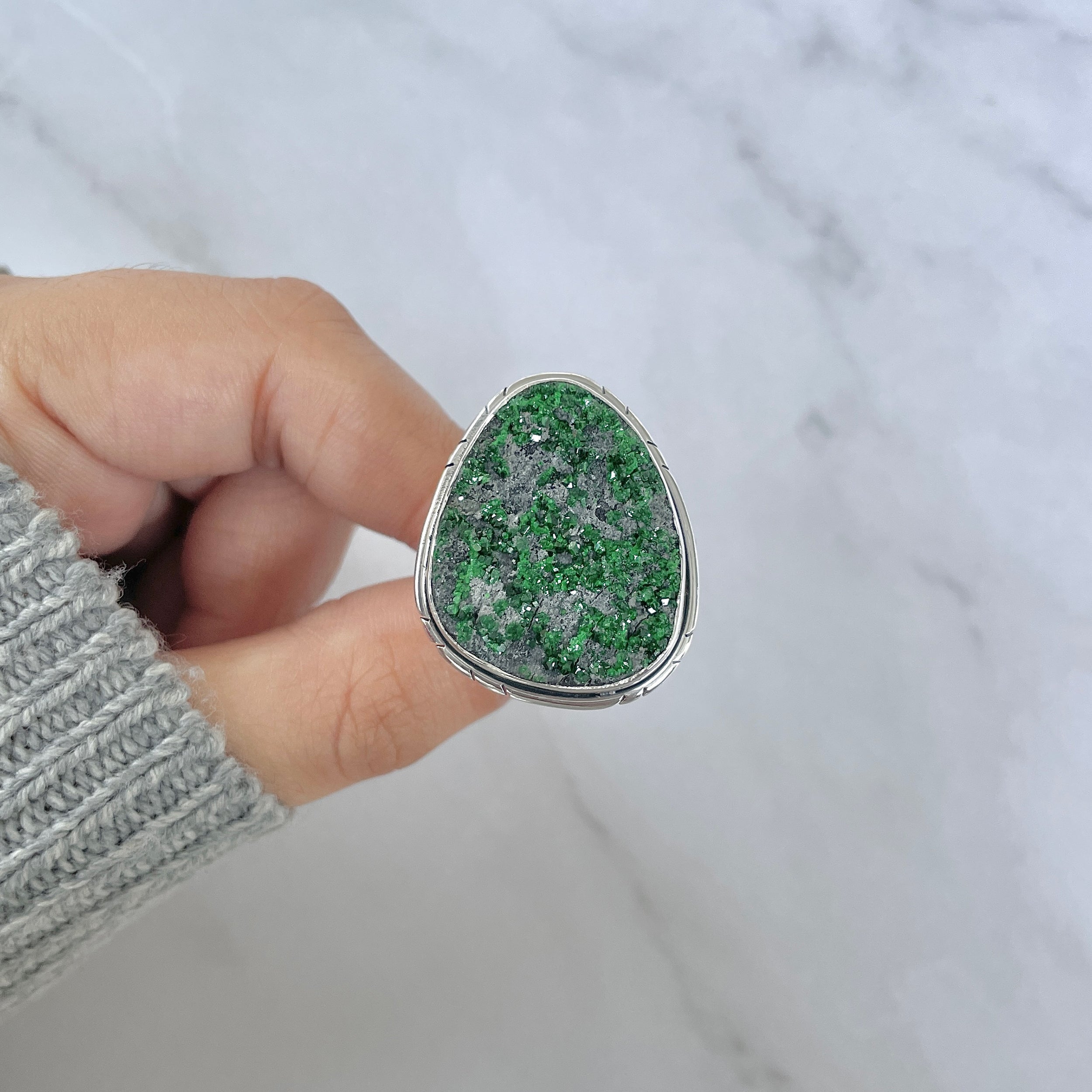 Uvarovite Ring-(UVR-R-84.)