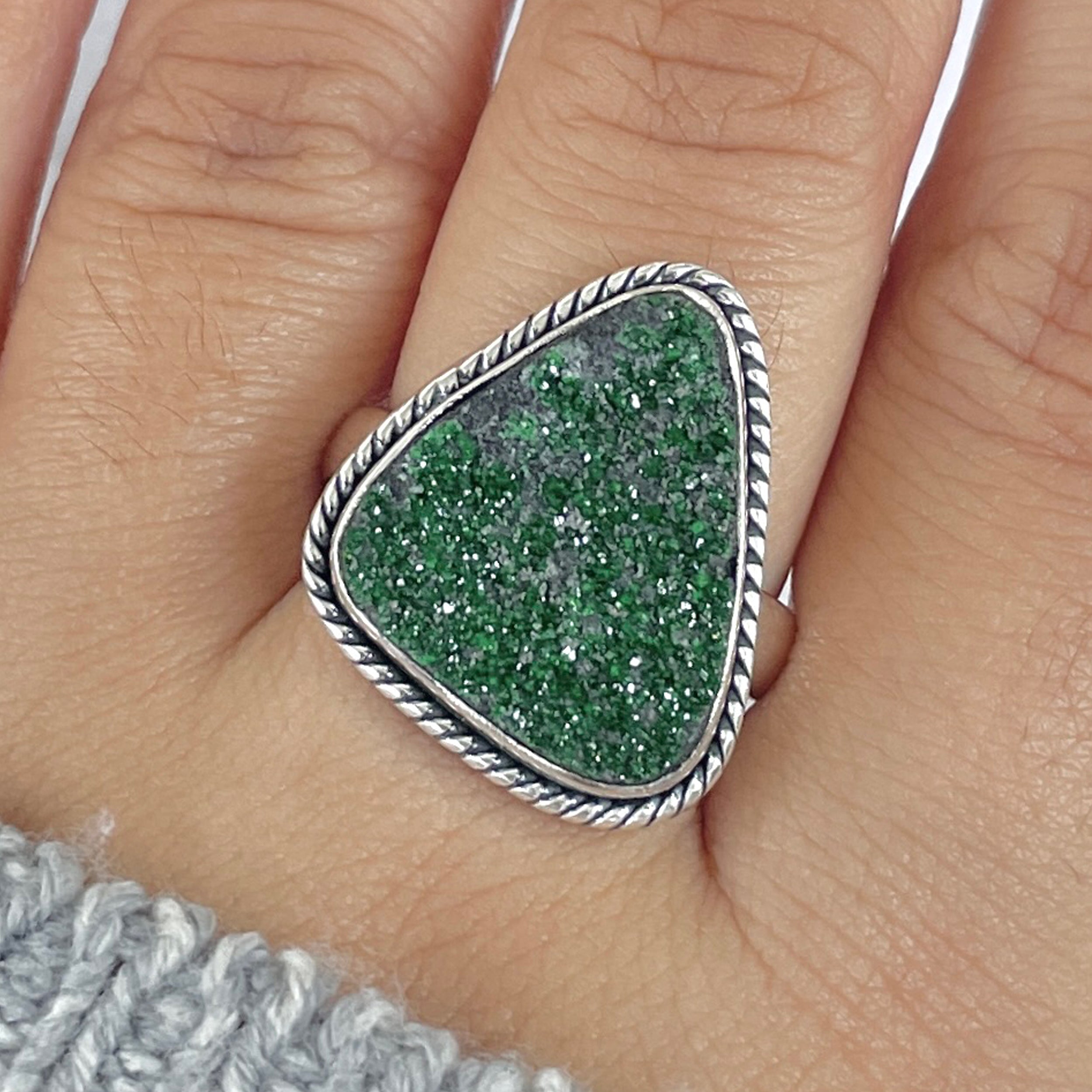 Uvarovite Ring-(UVR-R-85.)