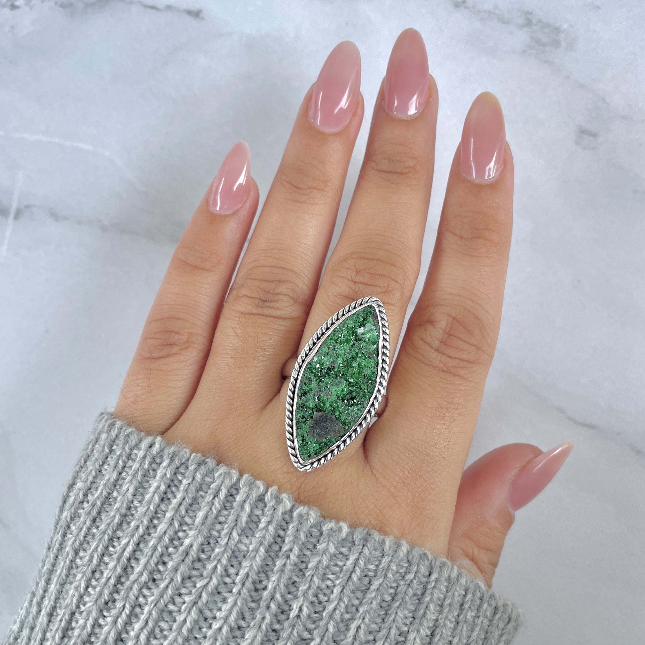 Uvarovite Ring-(UVR-R-90.)