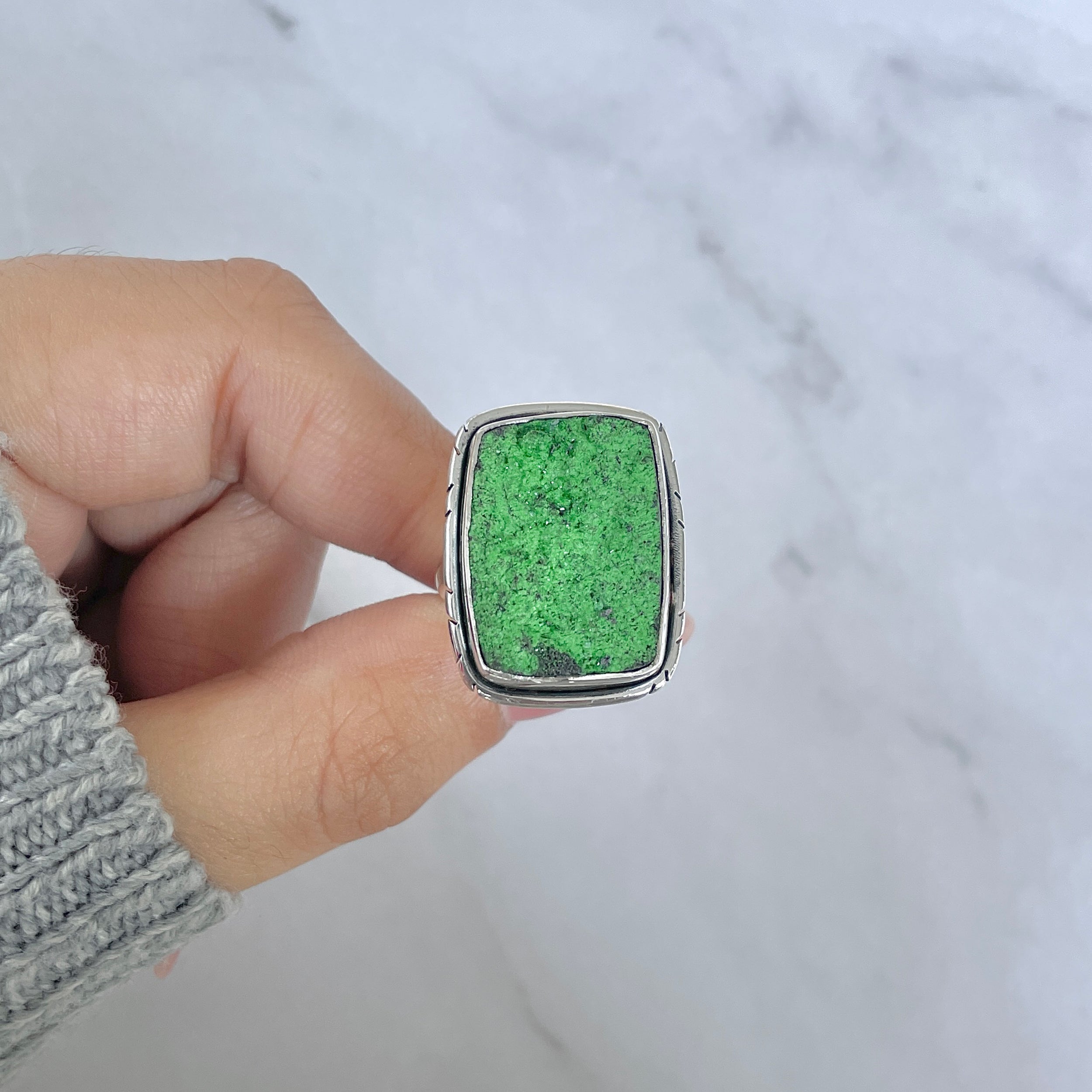 Uvarovite Ring-(UVR-R-91.)