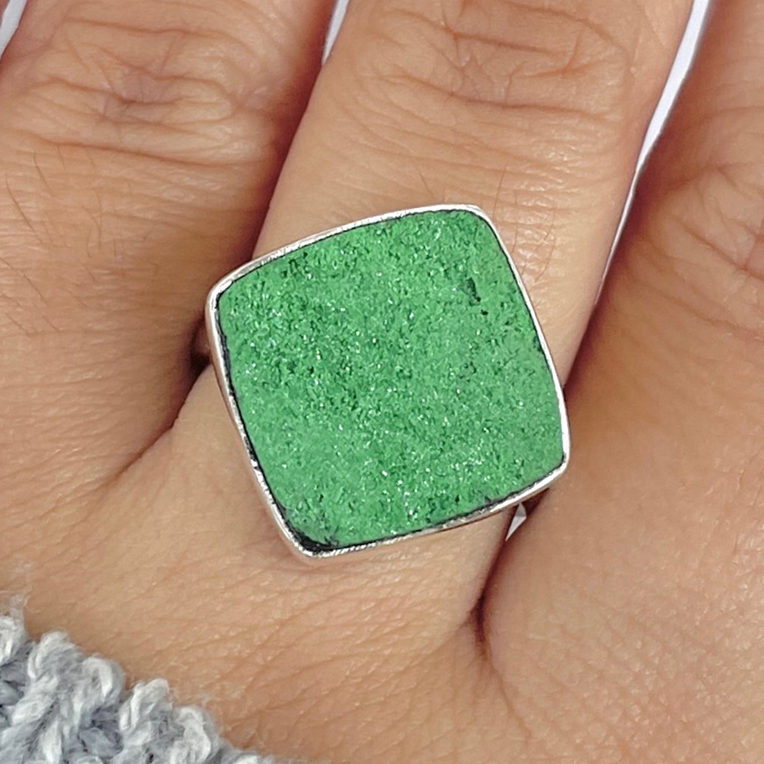 Uvarovite Ring-(UVR-R-95.)